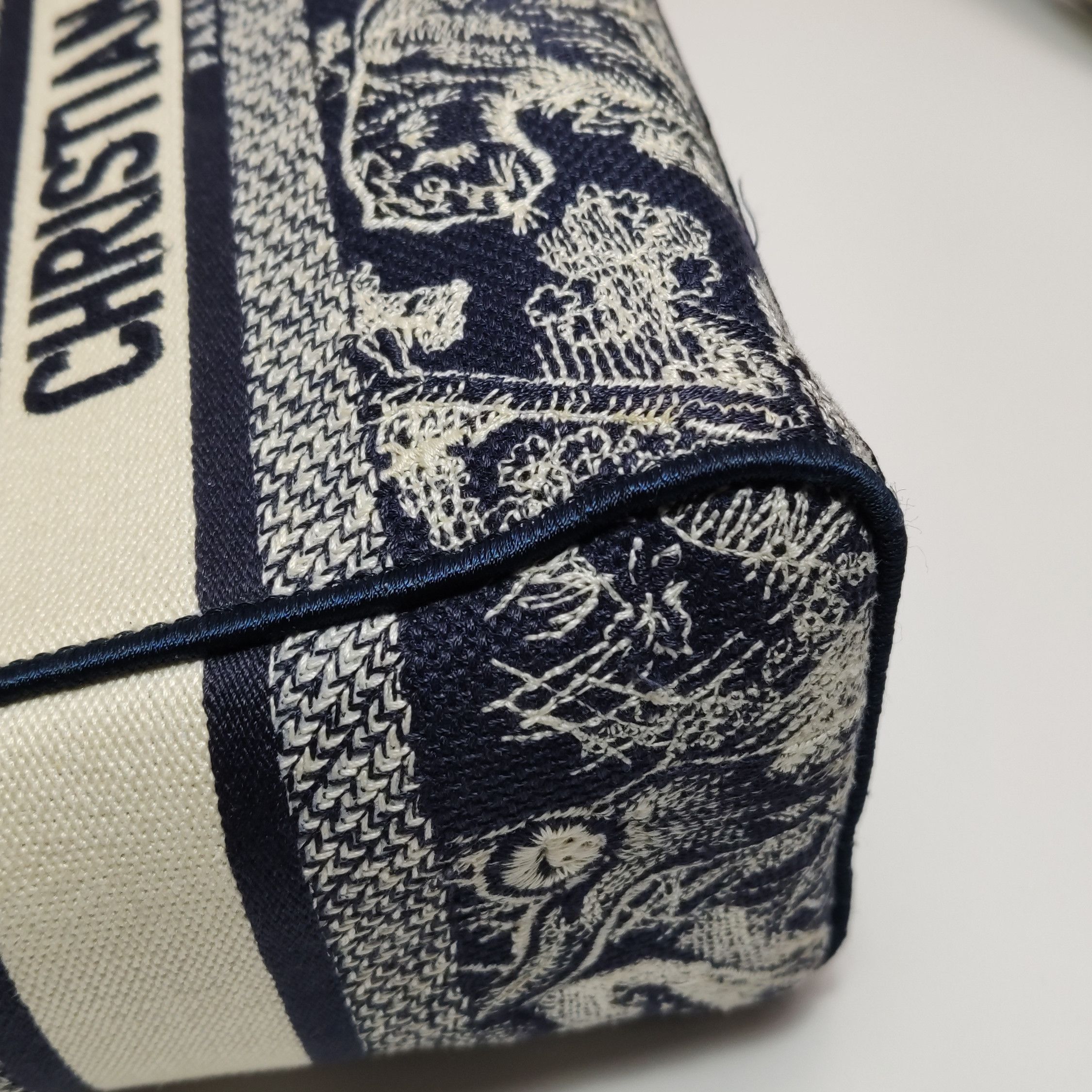 Dior Dior Women os Shoulder Bags Size ONE SIZE - 22 Thumbnail