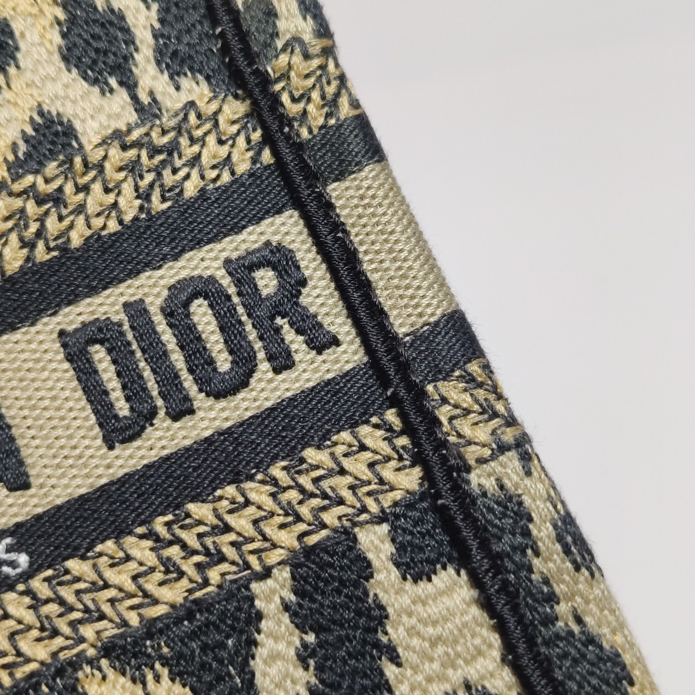 Dior Dior Women os Shoulder Bags Size ONE SIZE - 18 Thumbnail