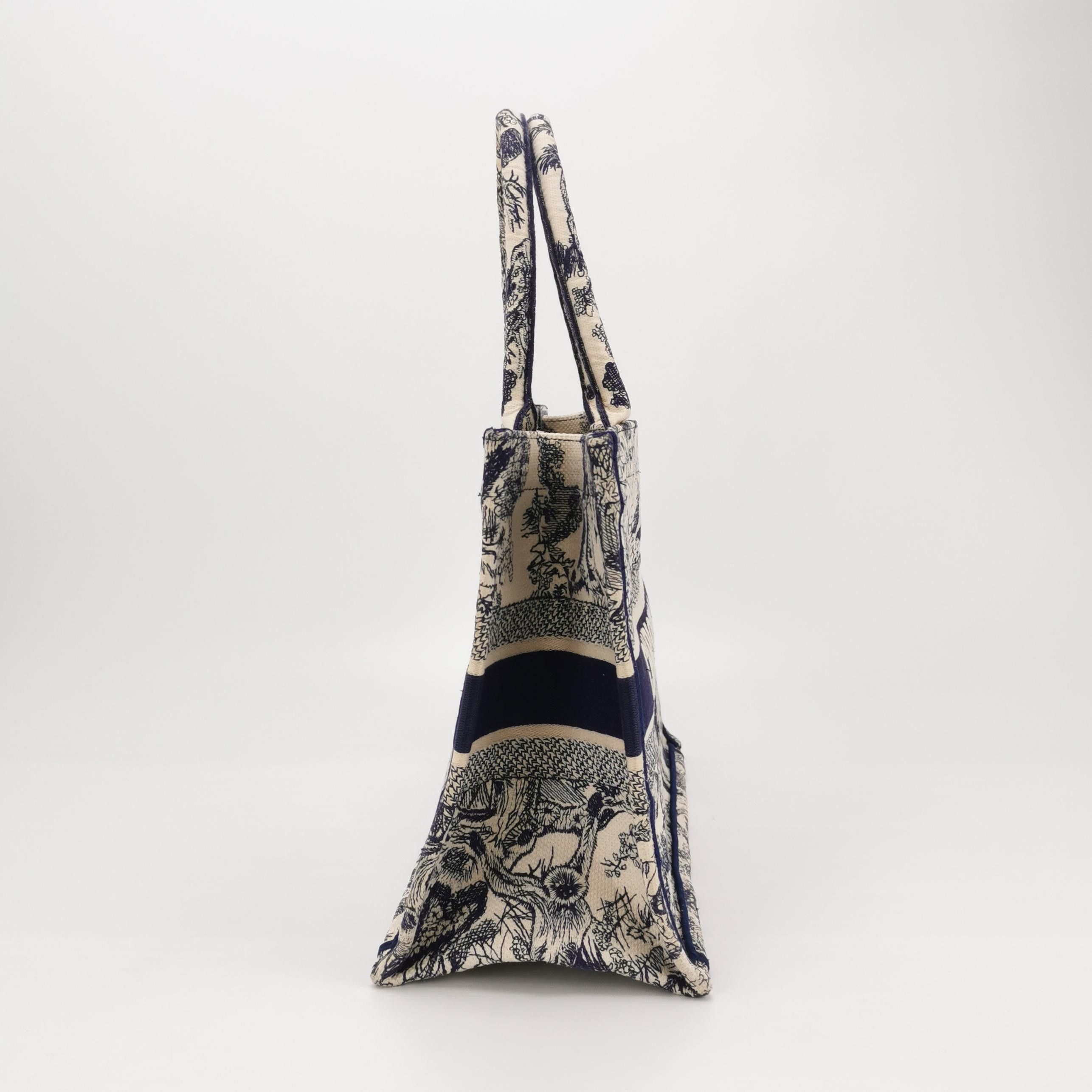 Dior Dior Women os Tote Bags Size ONE SIZE - 4 Thumbnail