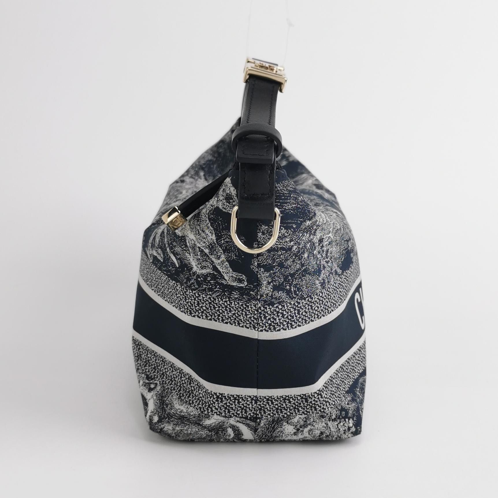 Dior Dior Women os Tote Bags Size ONE SIZE - 4 Thumbnail
