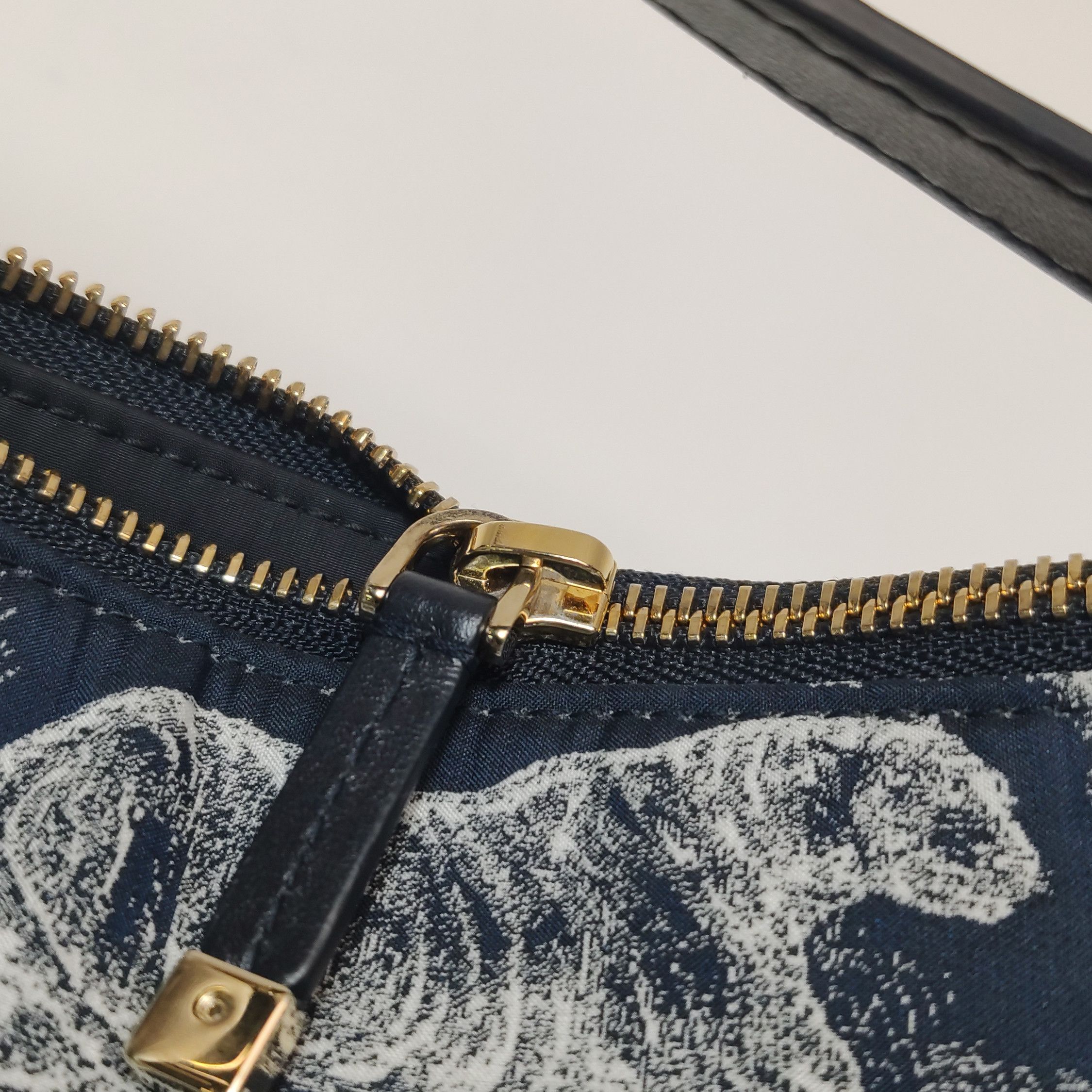 Dior Dior Women os Tote Bags Size ONE SIZE - 12 Thumbnail