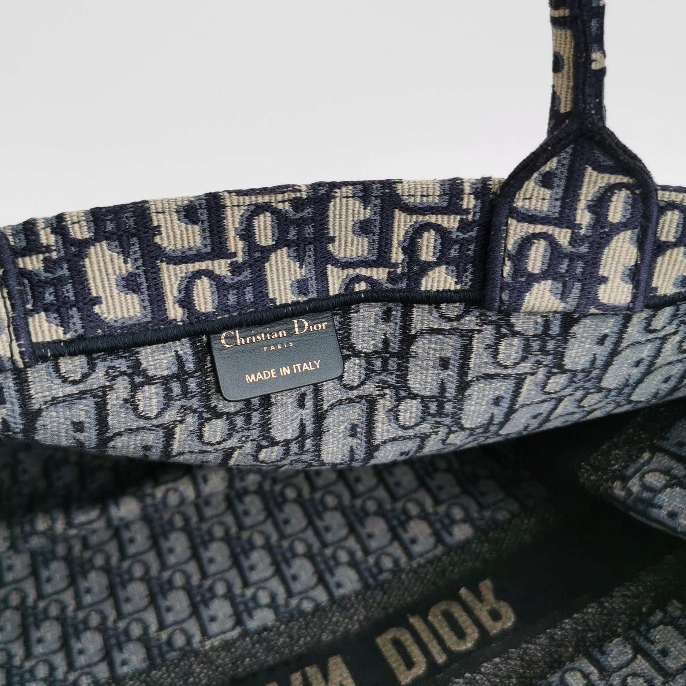 Dior Dior Women os Tote Bags Size ONE SIZE - 8 Thumbnail