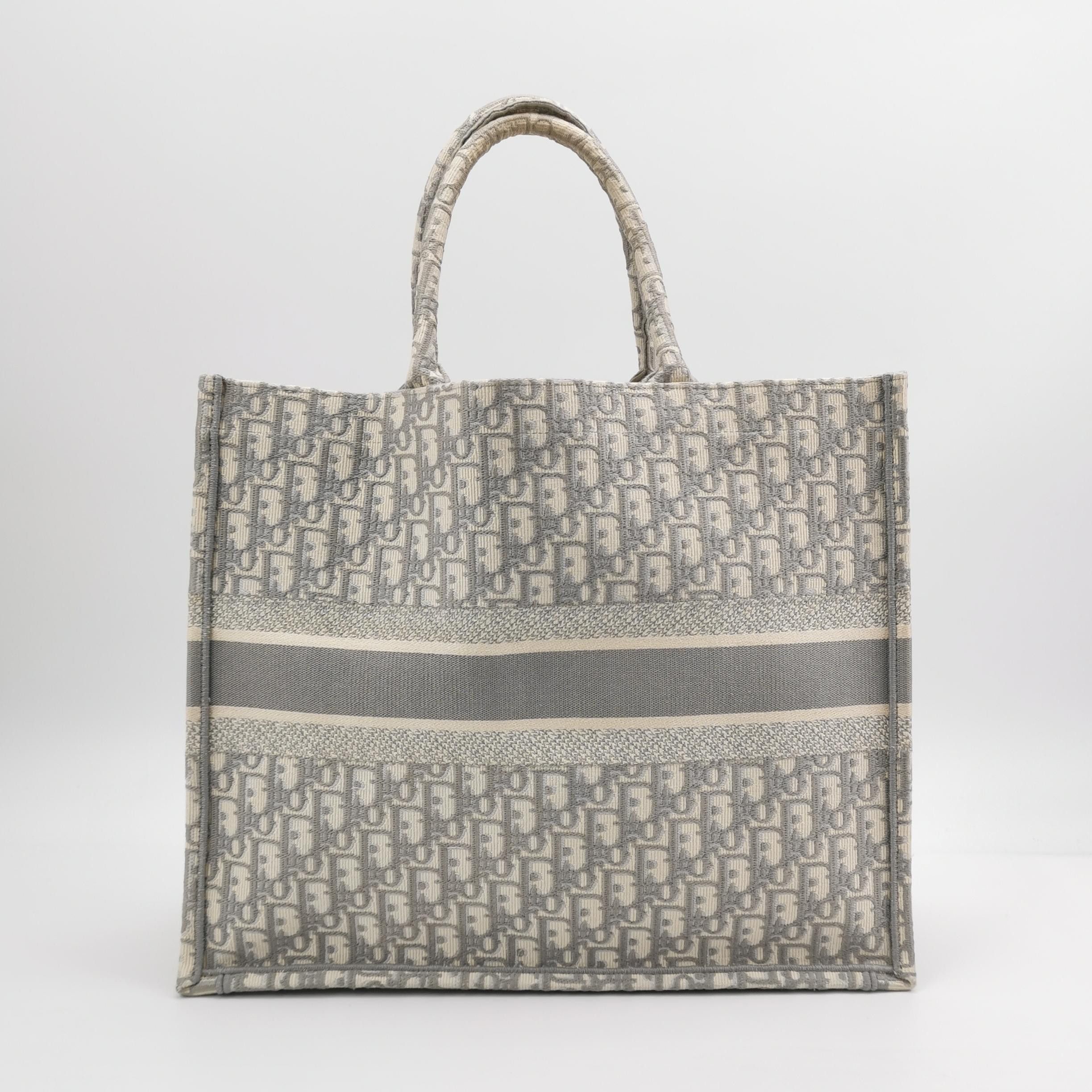 Dior Dior Women os Tote Bags Size ONE SIZE - 5 Thumbnail