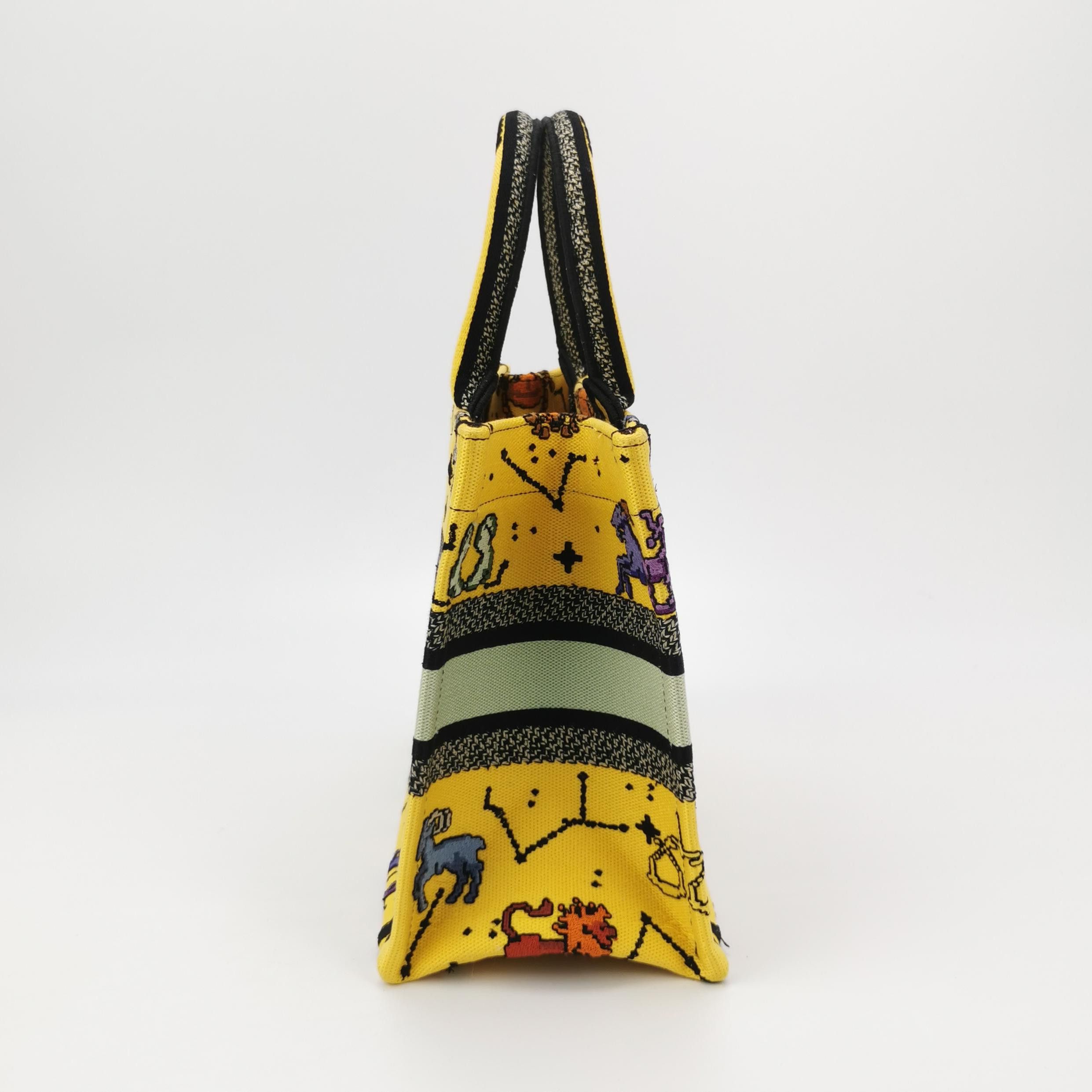 Dior Dior Women os Tote Bags Size ONE SIZE - 4 Thumbnail