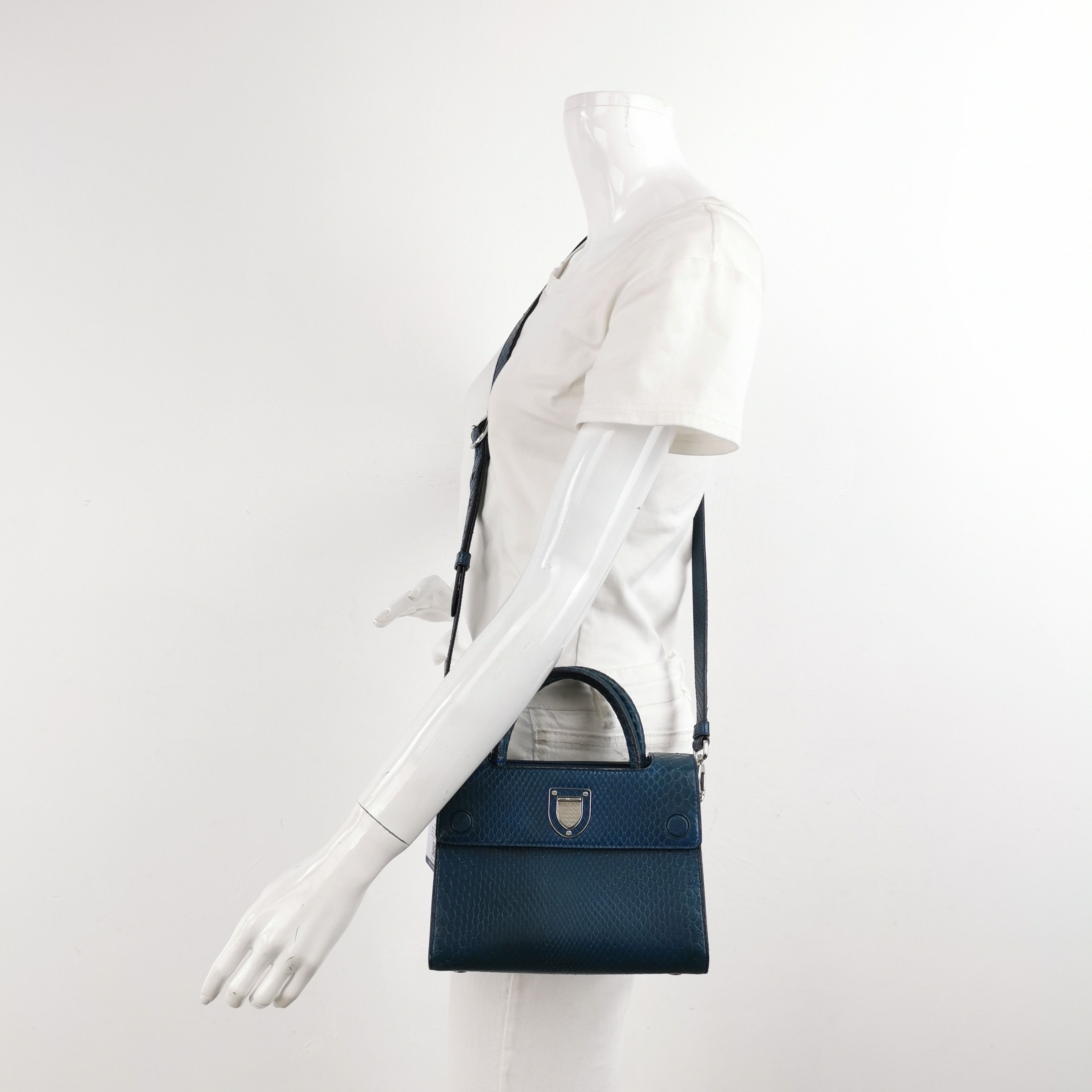 Dior Dior Women os Shoulder Bags Size ONE SIZE - 2 Thumbnail