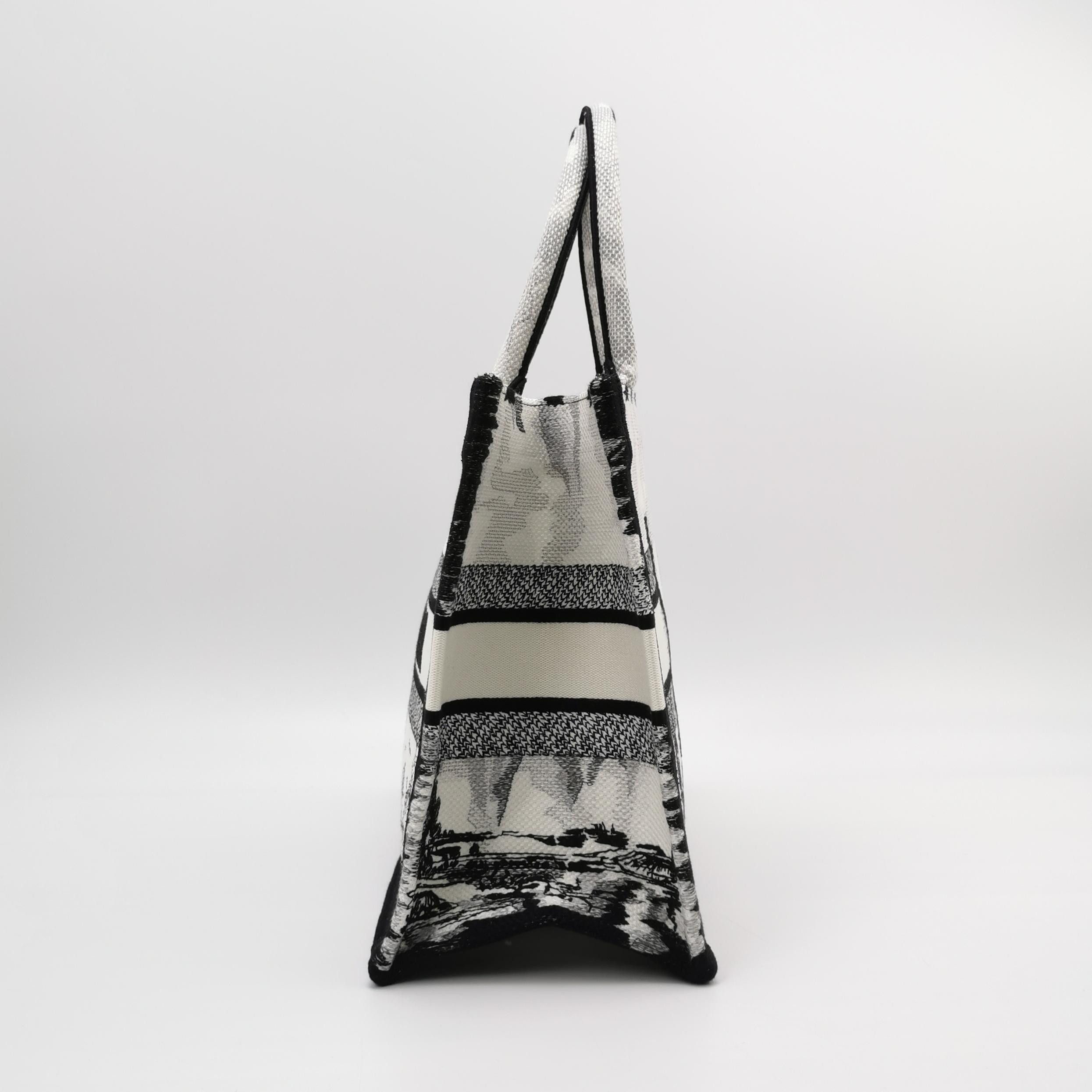 Dior Dior Women os Tote Bags Size ONE SIZE - 3 Thumbnail