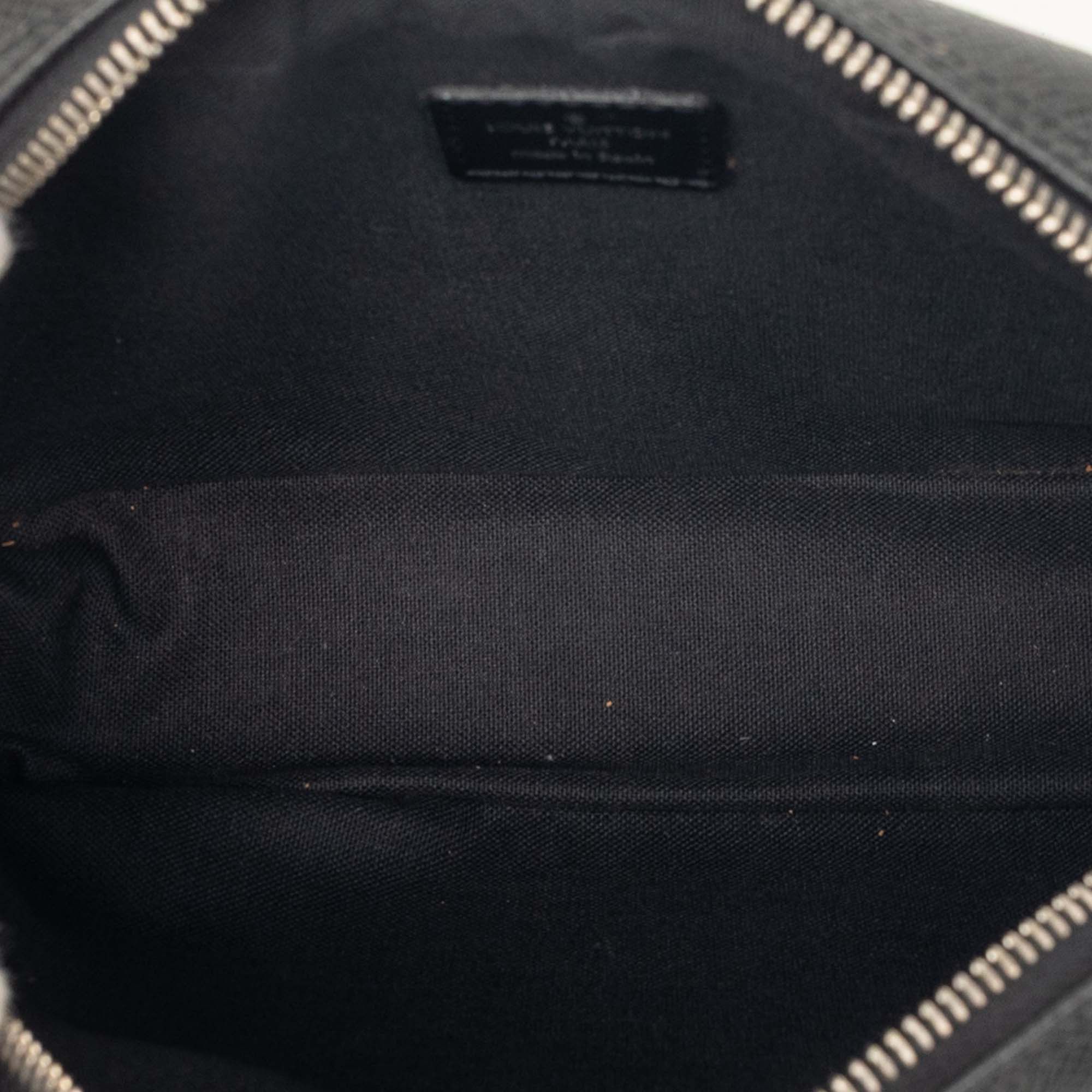 Louis Vuitton Taiga Pochette Kaluga Size ONE SIZE - 4 Thumbnail