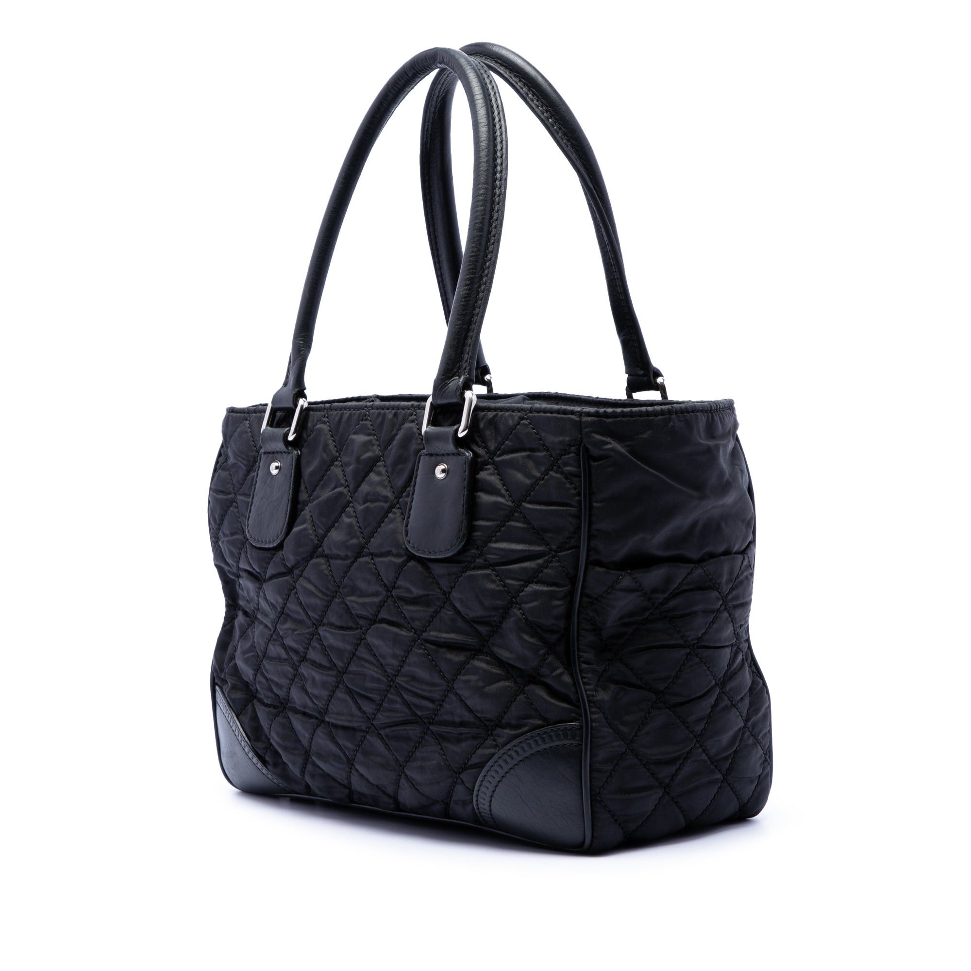 Chanel Paris New York Quilted Nylon Tote Size ONE SIZE - 2 Thumbnail