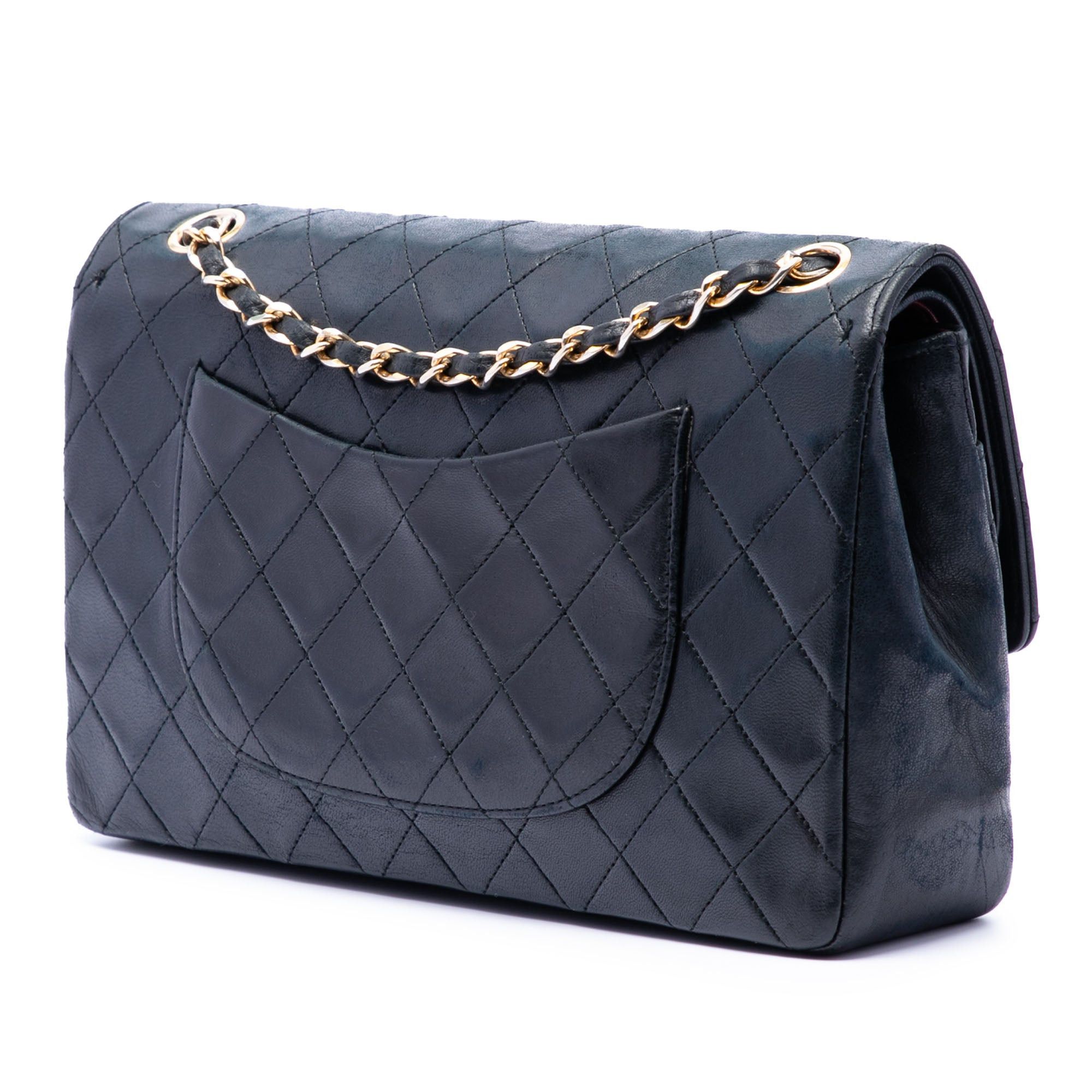 Chanel Medium Classic Lambskin Double Flap Size ONE SIZE - 2 Thumbnail