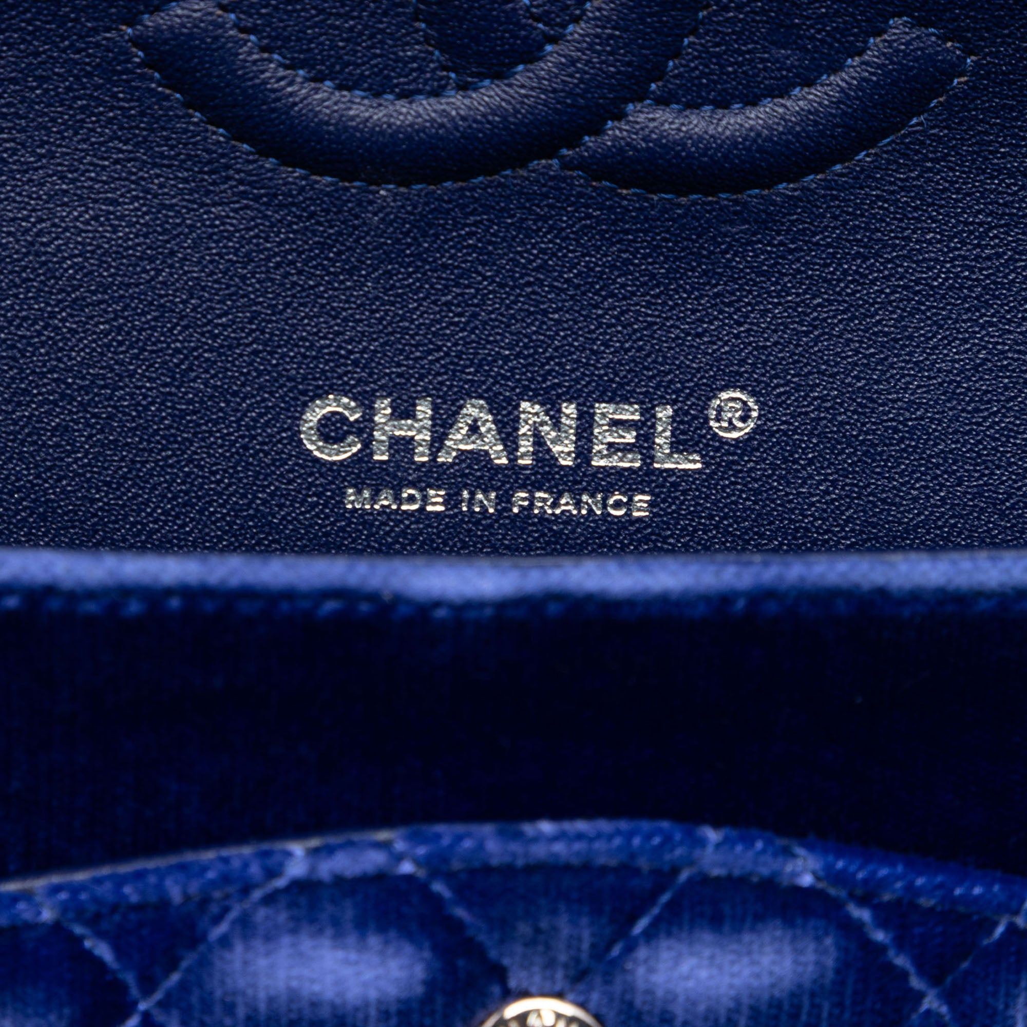 Chanel Medium Classic Velvet Double Flap Size ONE SIZE - 5 Thumbnail