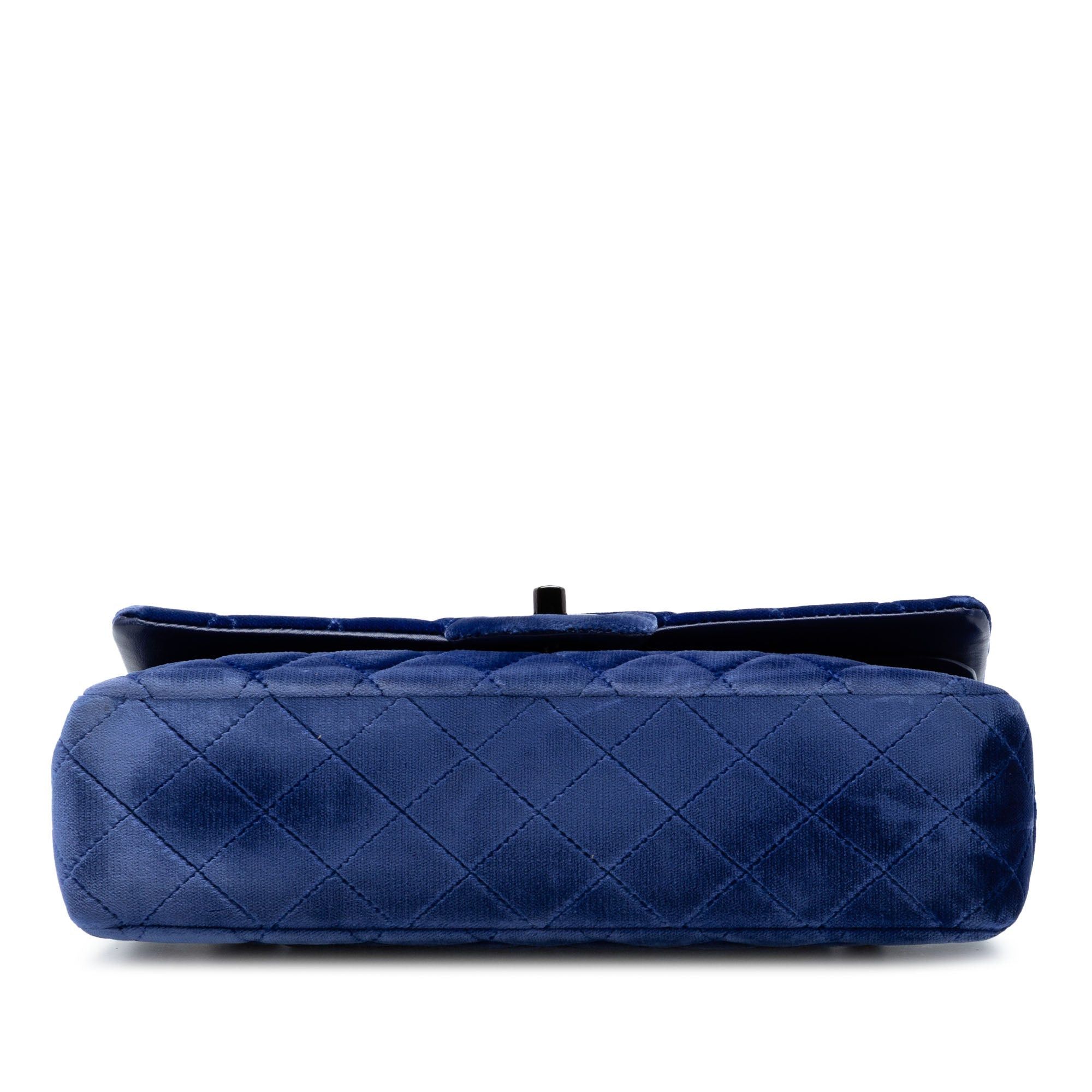 Chanel Medium Classic Velvet Double Flap Size ONE SIZE - 3 Thumbnail