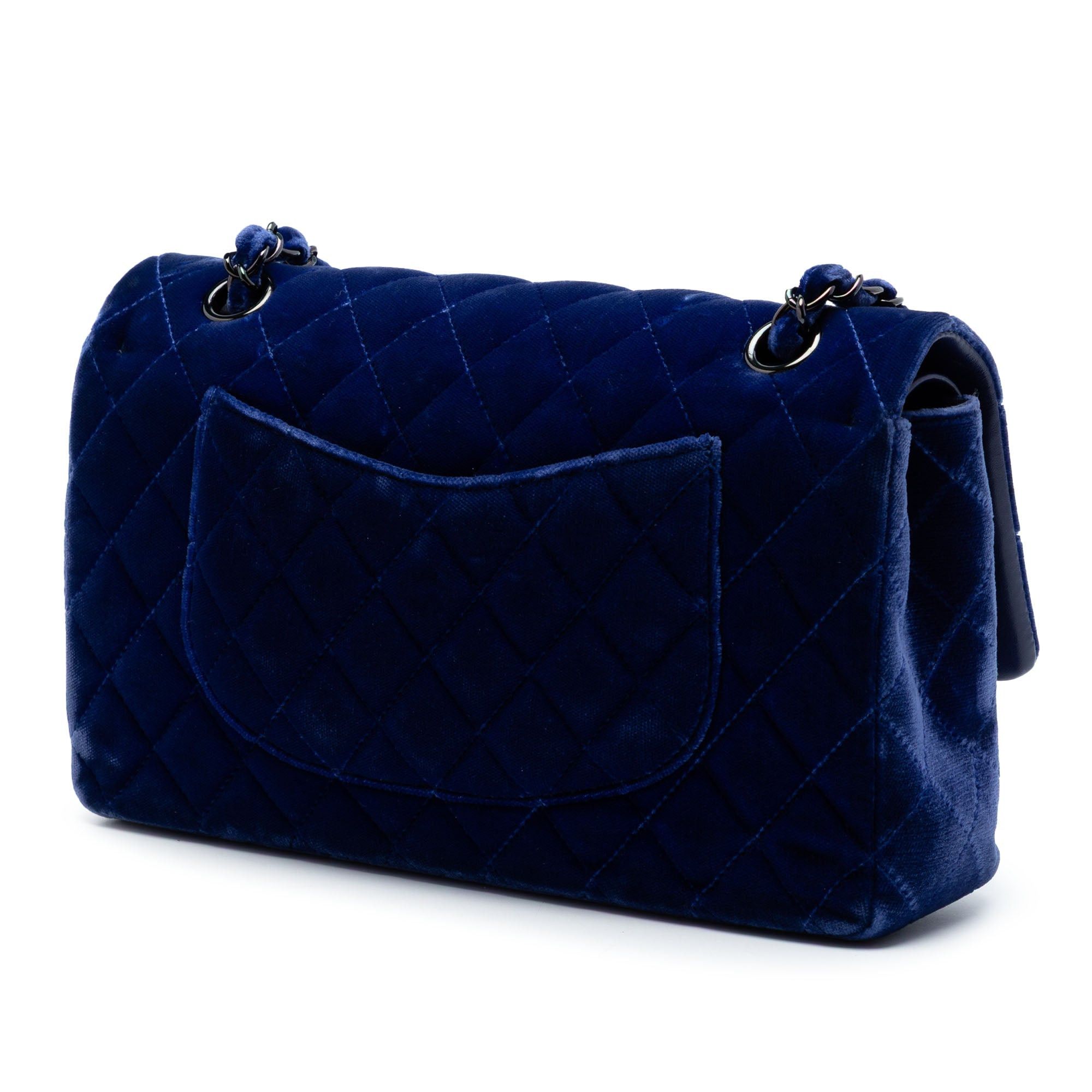 Chanel Medium Classic Velvet Double Flap Size ONE SIZE - 2 Thumbnail
