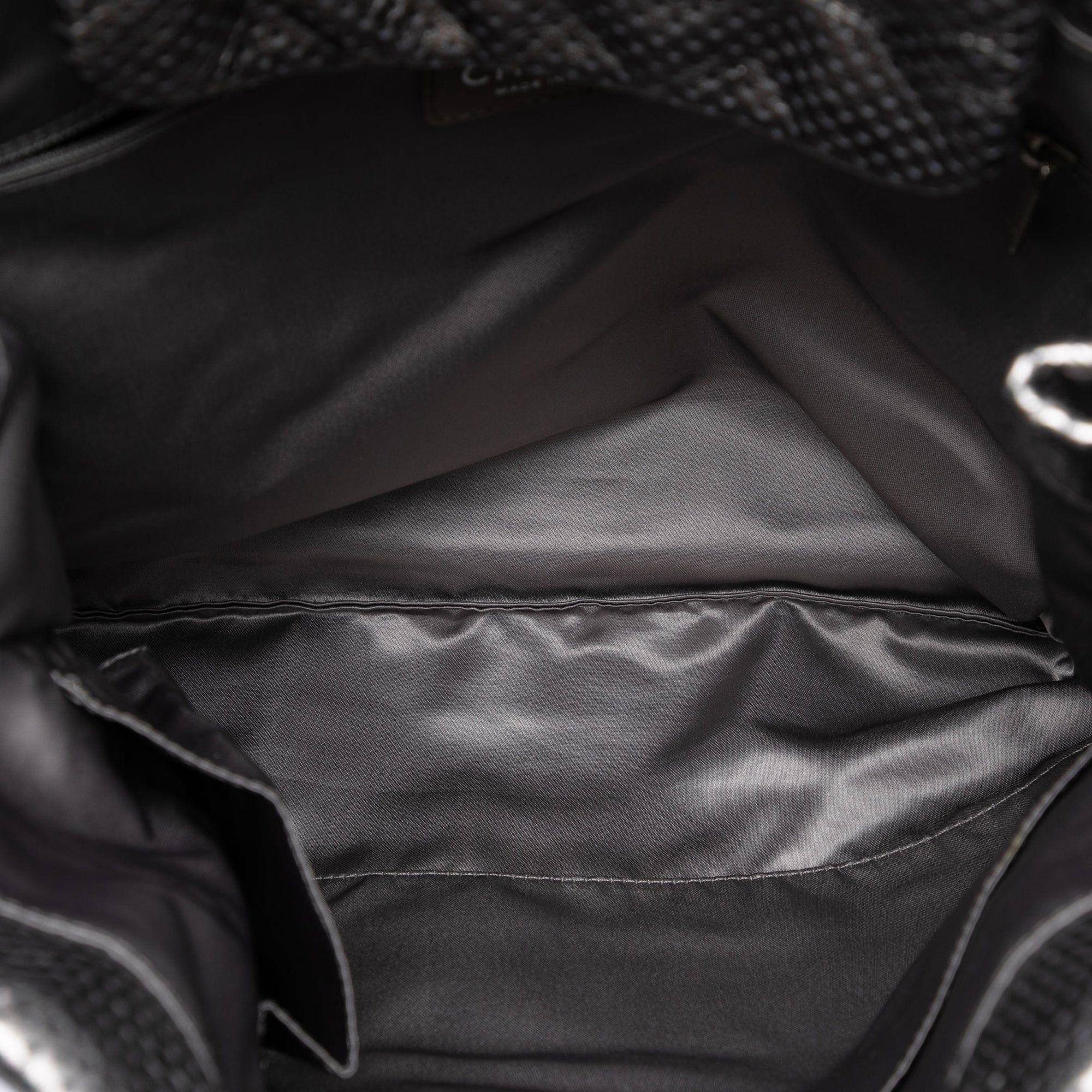 Chanel Perforated Crackled Metallic Calfskin Drill Tote Size ONE SIZE - 4 Thumbnail