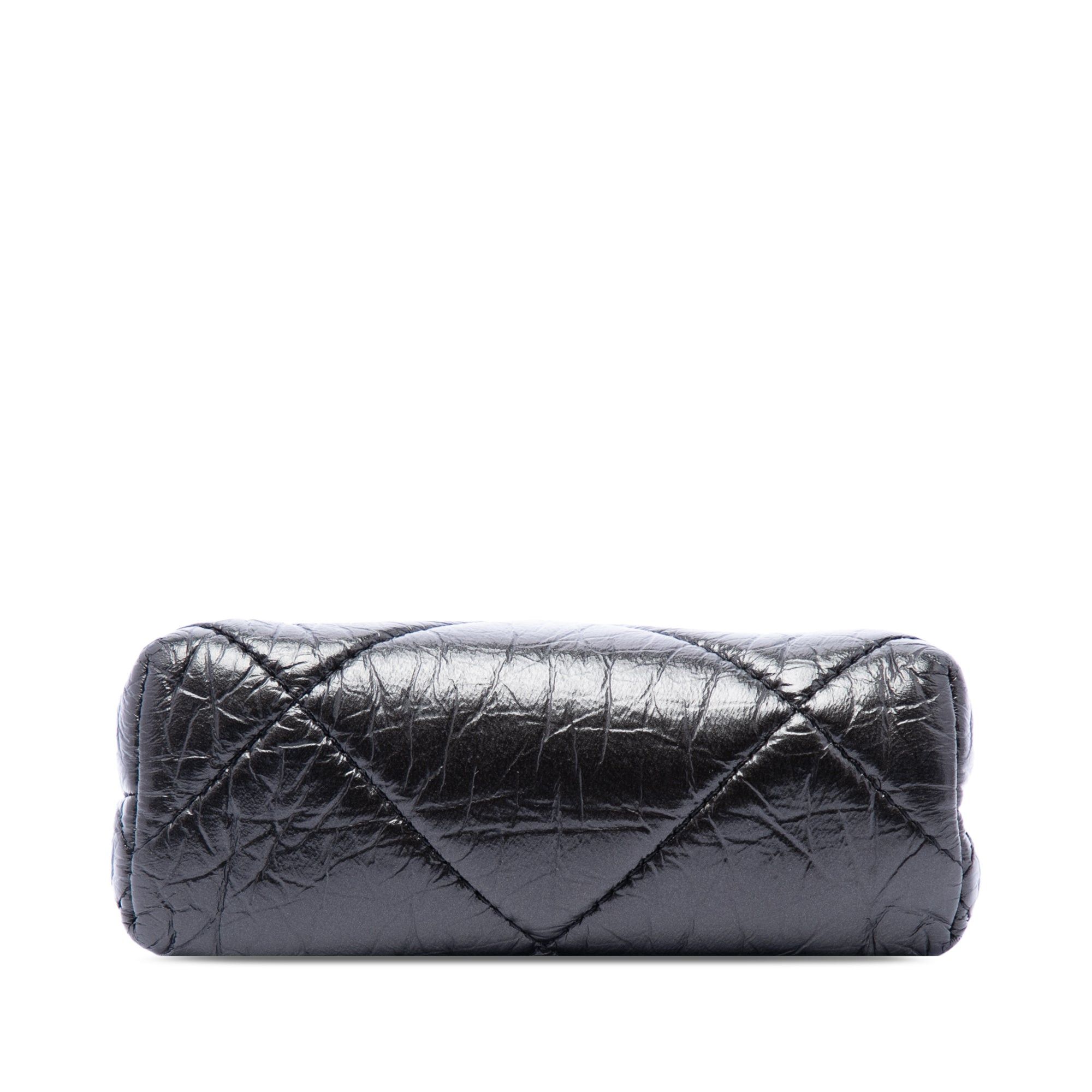 Chanel Quilted Aged Lambskin Kiss Lock Clutch with Chain Size ONE SIZE - 3 Thumbnail