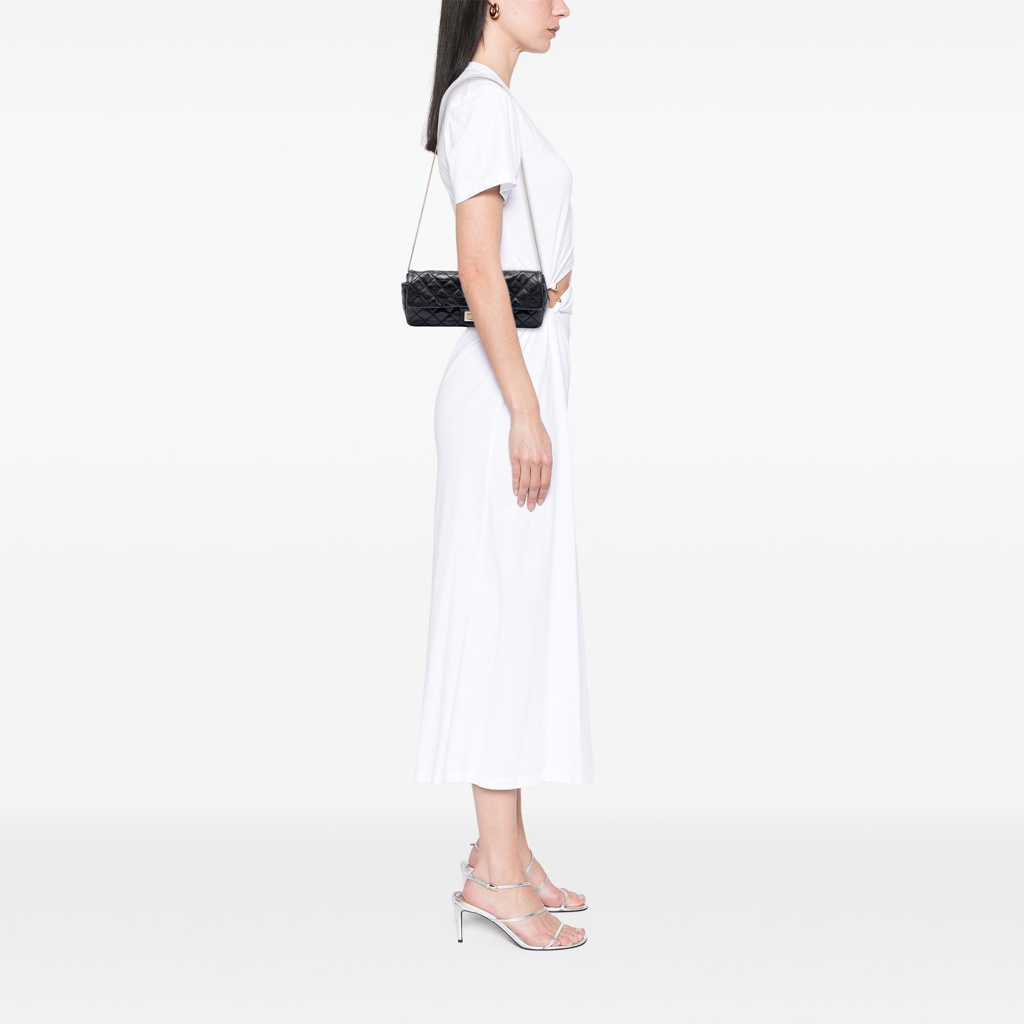 Chanel Quilted Glazed Calfskin Reissue 2.55 East West Flap Size ONE SIZE - 6 Thumbnail
