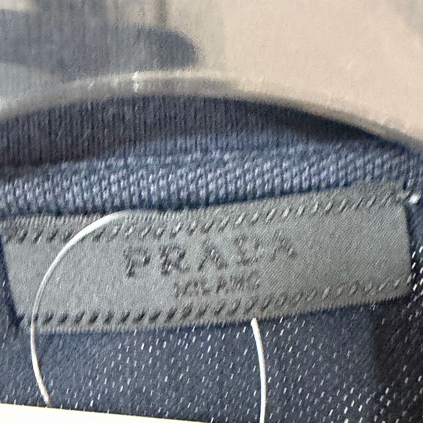 Prada Prada Logo Patch Polo Shirt Navy Size L Size US L / EU 52-54 / 3 - 3 Thumbnail
