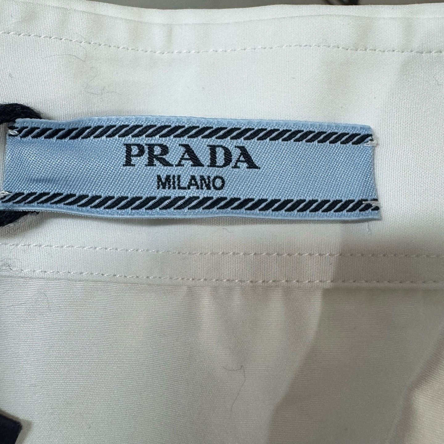 Prada Prada Logo Patch Button Up Shirt US M Size US XXS / EU 40 - 3 Thumbnail