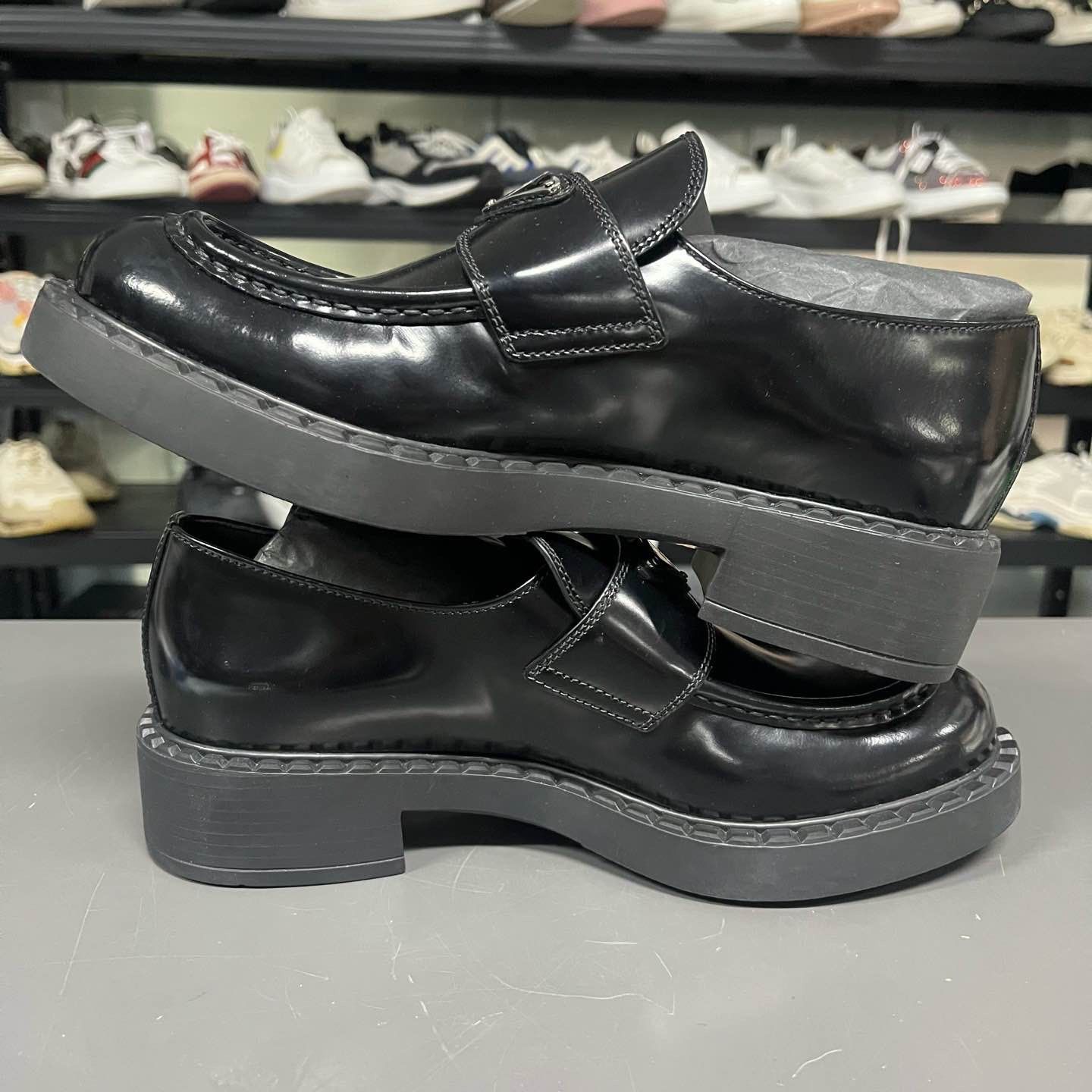 Prada Prada Leather Platform Loafers Size 39 Size US 9 / IT 39 - 8 Thumbnail