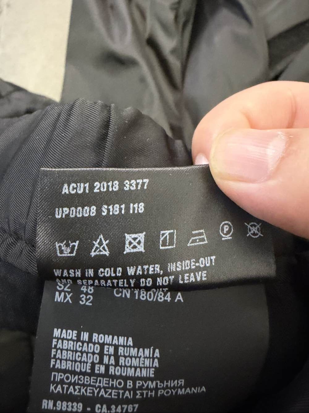 Prada Prada Nylon Jogger Pants Size 32 Size US 32 / EU 48 - 4 Thumbnail