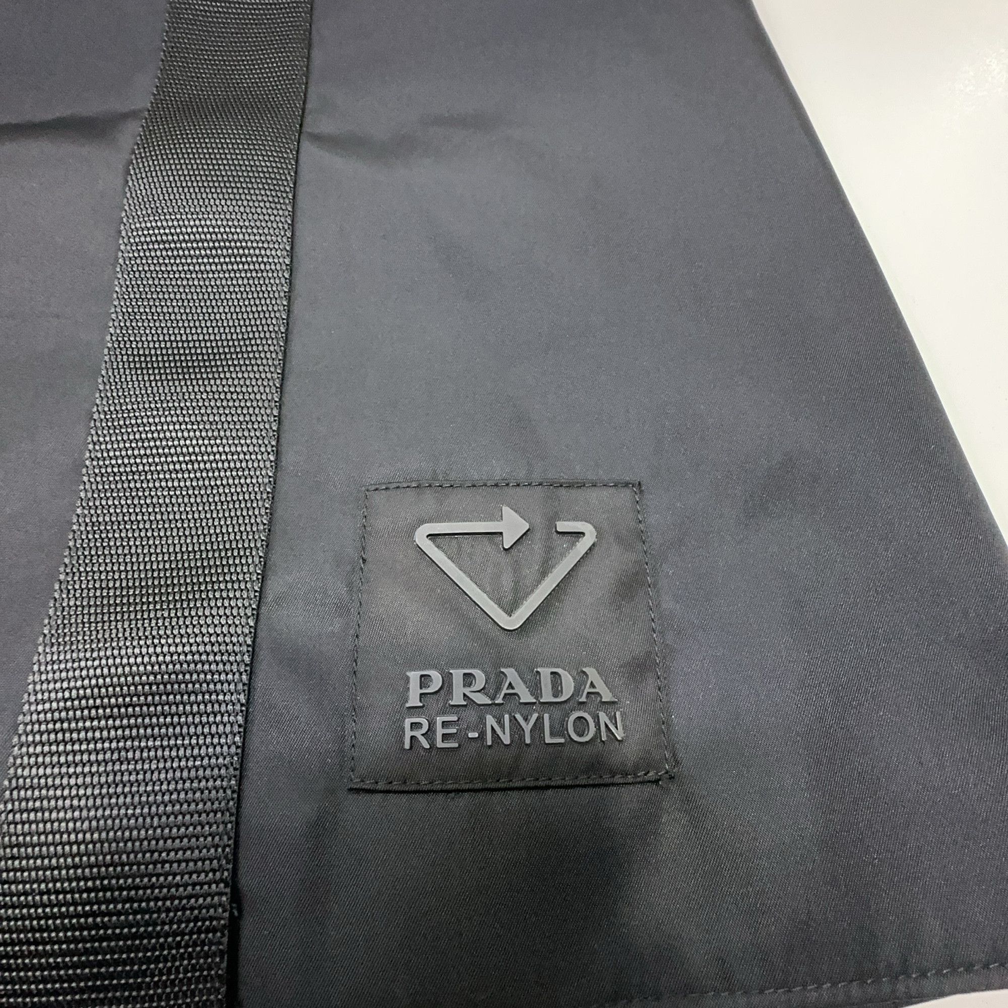 Prada Prada Re-Nylon Logo Sleeveless Dress Size 42 Size M / US 6-8 / IT 42-44 - 7 Thumbnail