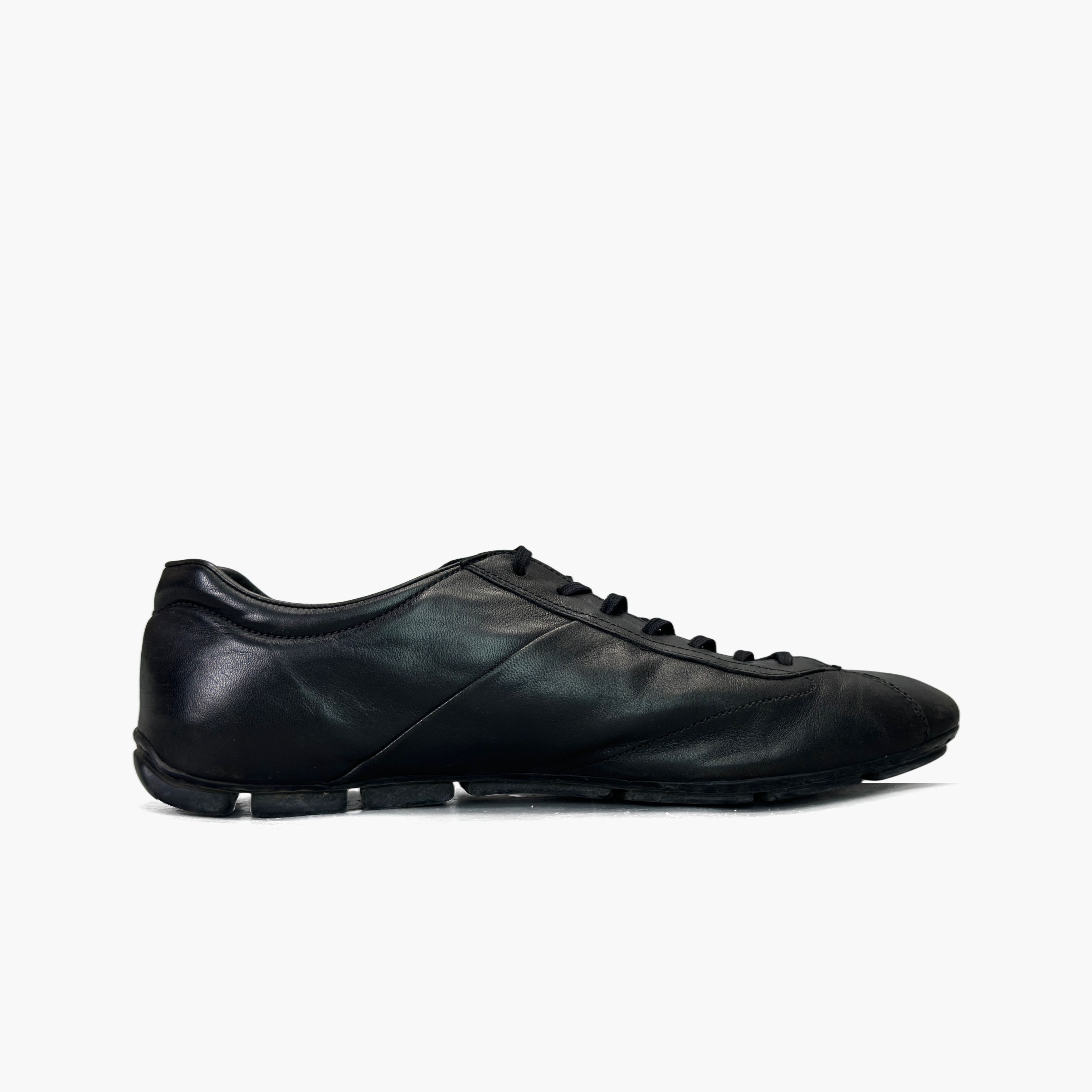 Prada Prada Black Leather Low-Top Sneakers Size 8.5 Size US 8.5 / EU 41-42 - 2 Thumbnail