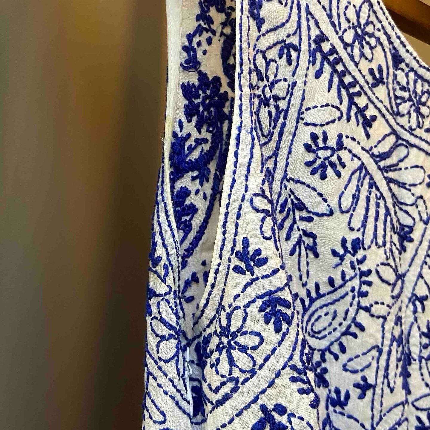 Prada Prada Blue White Embroidered Cotton Midi Dress Size 40 Size S / US 4 / IT 40 - 6 Thumbnail