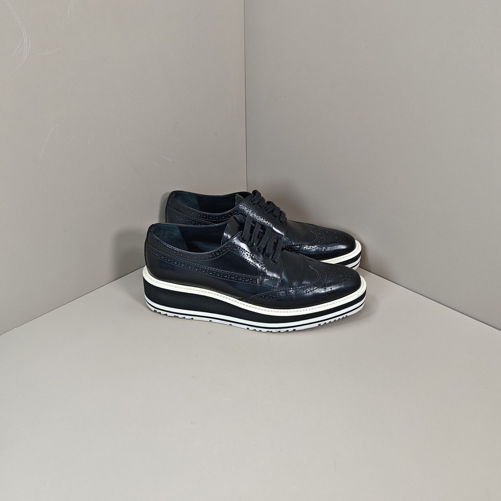 Prada Prada Black Platform Brogues Size 38 Size US 8 / IT 38 - 6 Thumbnail