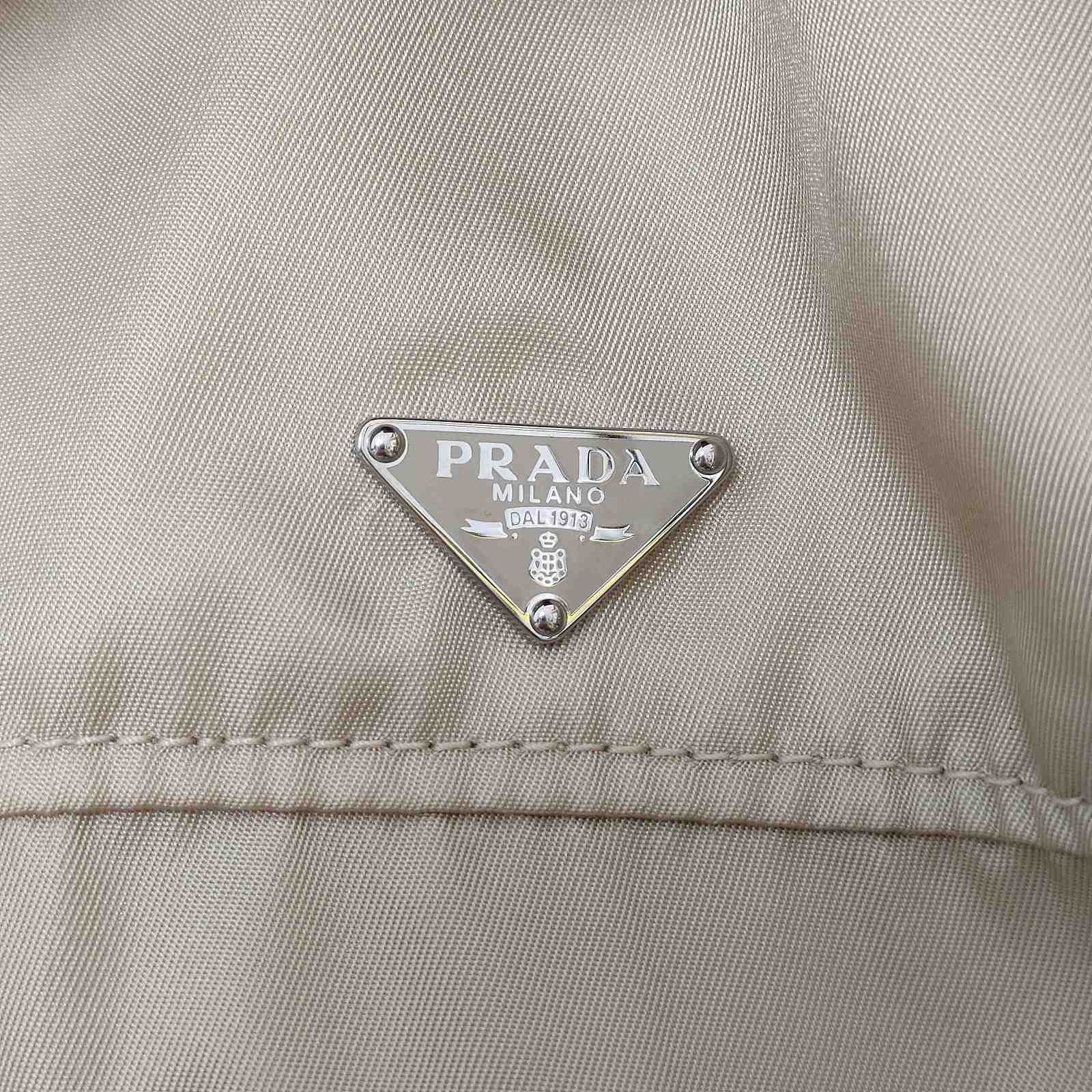 Prada Prada Hooded Nylon Jacket Size 38 Size XS / US 0-2 / IT 36-38 - 8 Thumbnail