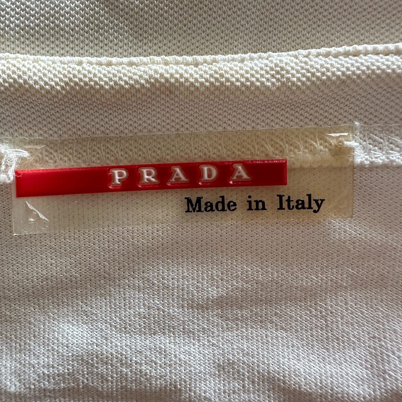 Prada Prada Shoulder Zip Short Sleeve T-Shirt Size XXL Size US XXL / EU 58 / 5 - 3 Thumbnail