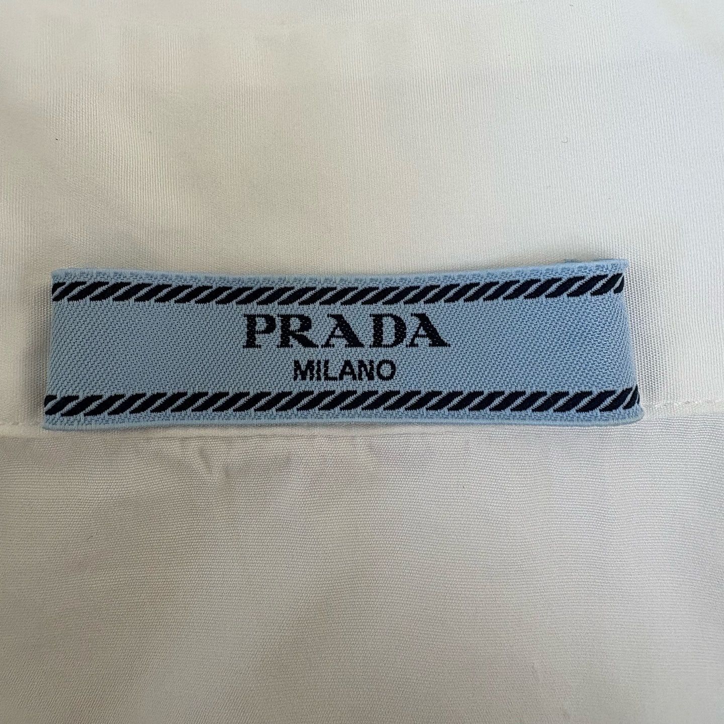 Prada Prada White Long Sleeve Collarless Button Up Shirt Size 38 Size XS / US 0-2 / IT 36-38 - 3 Thumbnail