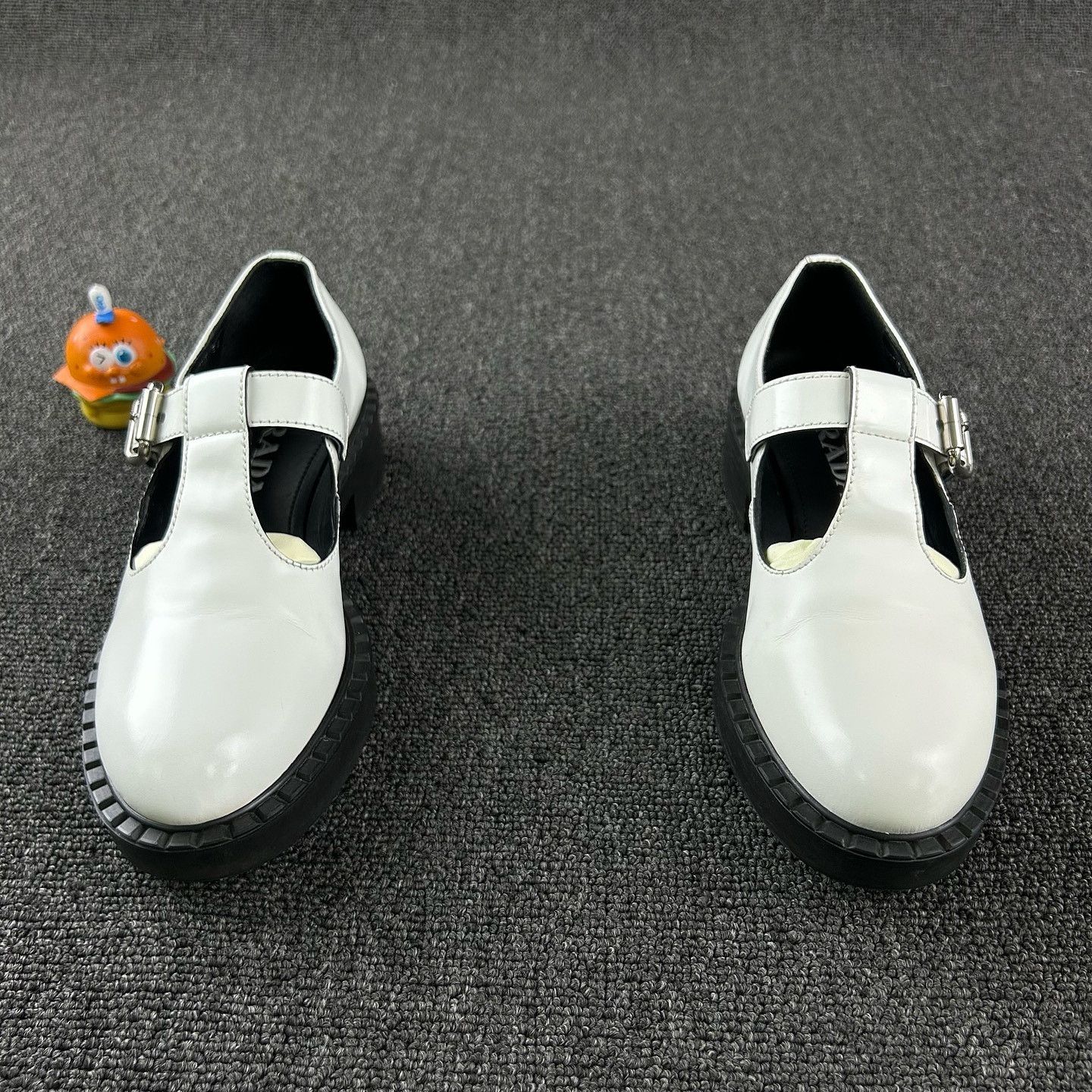 Prada Prada White Leather Mary Jane Platform Shoes Size 36 Size US 6 / IT 36 - 2 Thumbnail