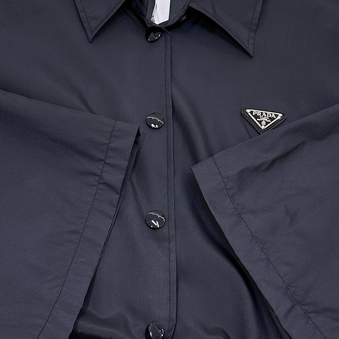 Prada Prada Triangle Logo Silk Button Up Shirt Size 38 Size XS / US 0-2 / IT 36-38 - 8 Thumbnail