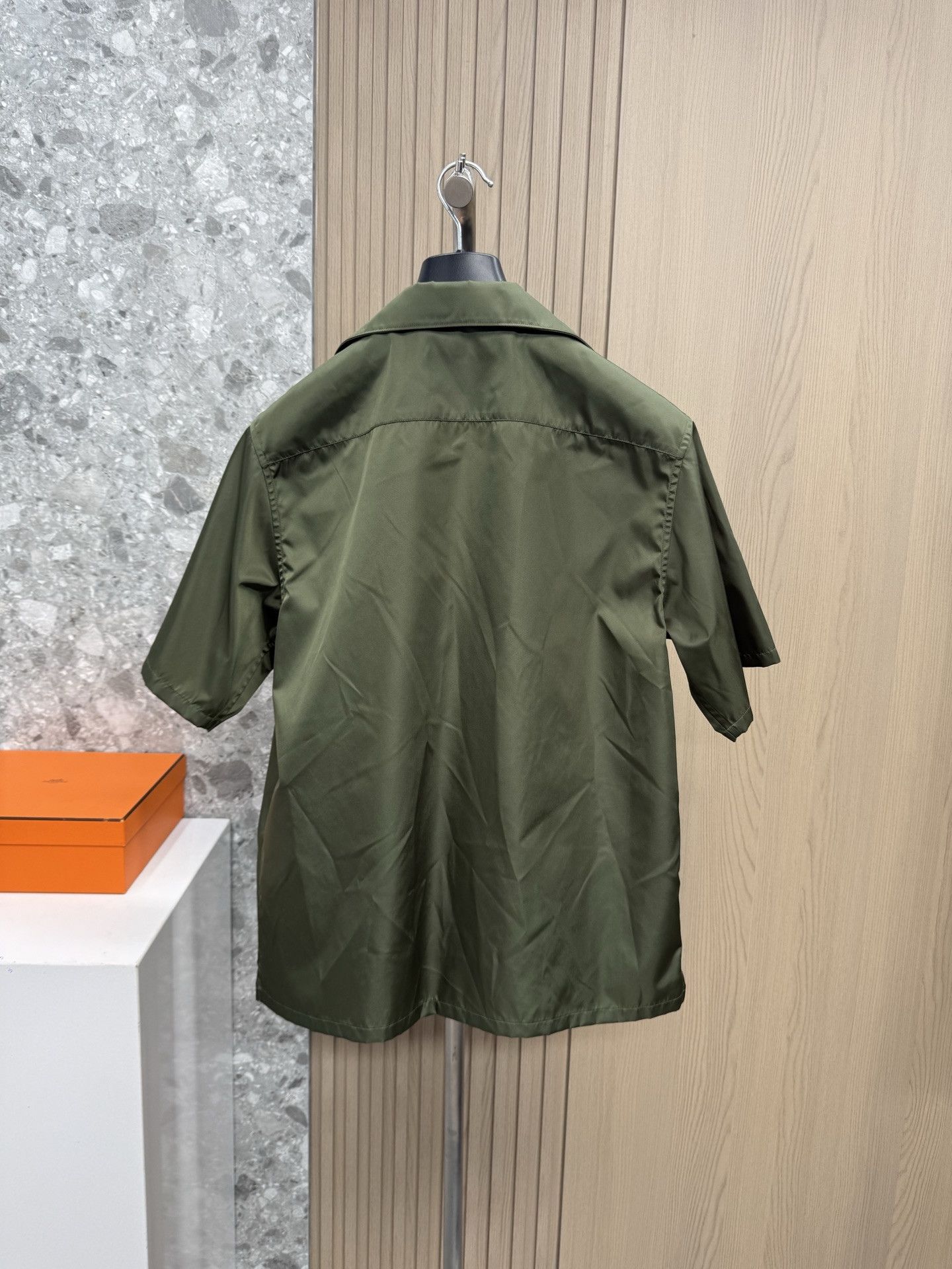Prada Prada Multi Pocket Re-Nylon Shirt Size S Size US S / EU 44-46 / 1 - 2 Thumbnail