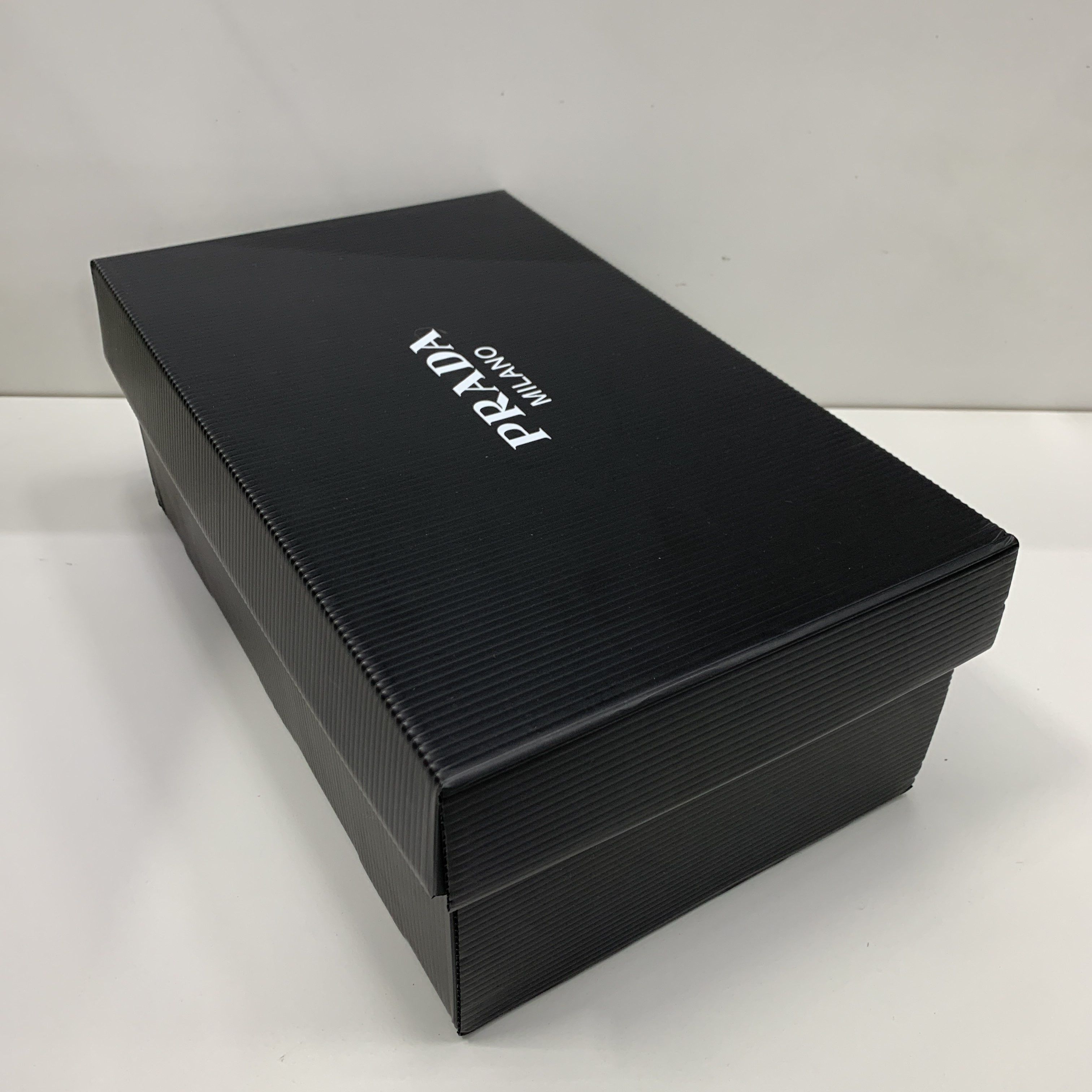 Prada Prada Downtown Leather Sneakers Size 7 Size US 7 / EU 40 - 10 Thumbnail
