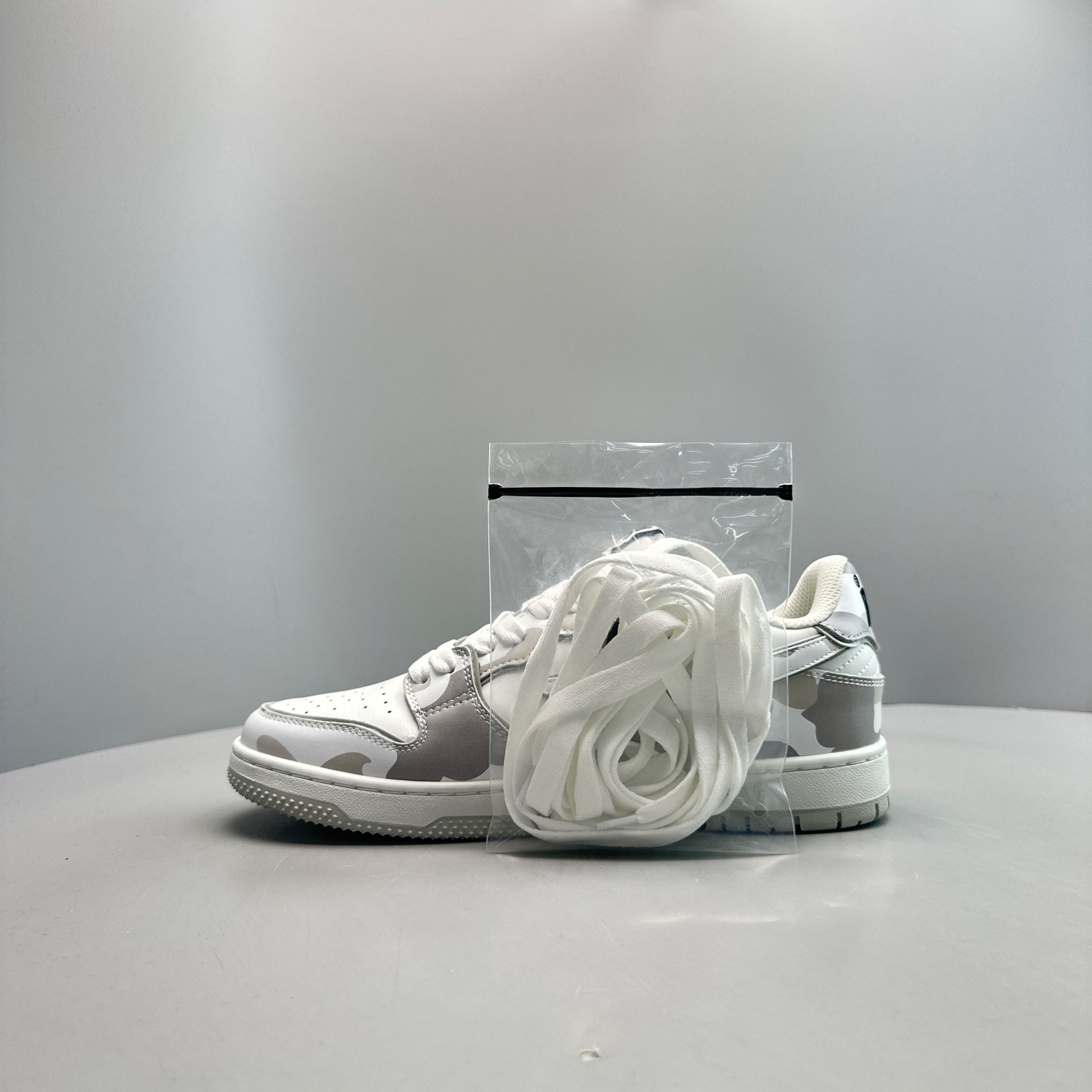 Bape A Bathing Ape Camo Low-Top Sneakers Size 9.5 Size US 10 / EU 43 - 10 Thumbnail