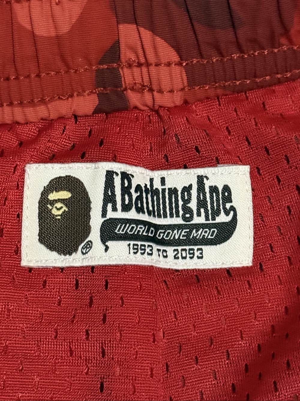 Bape A Bathing Ape Color Camo Shark Shorts Size L Size US 34 / EU 50 - 3 Thumbnail