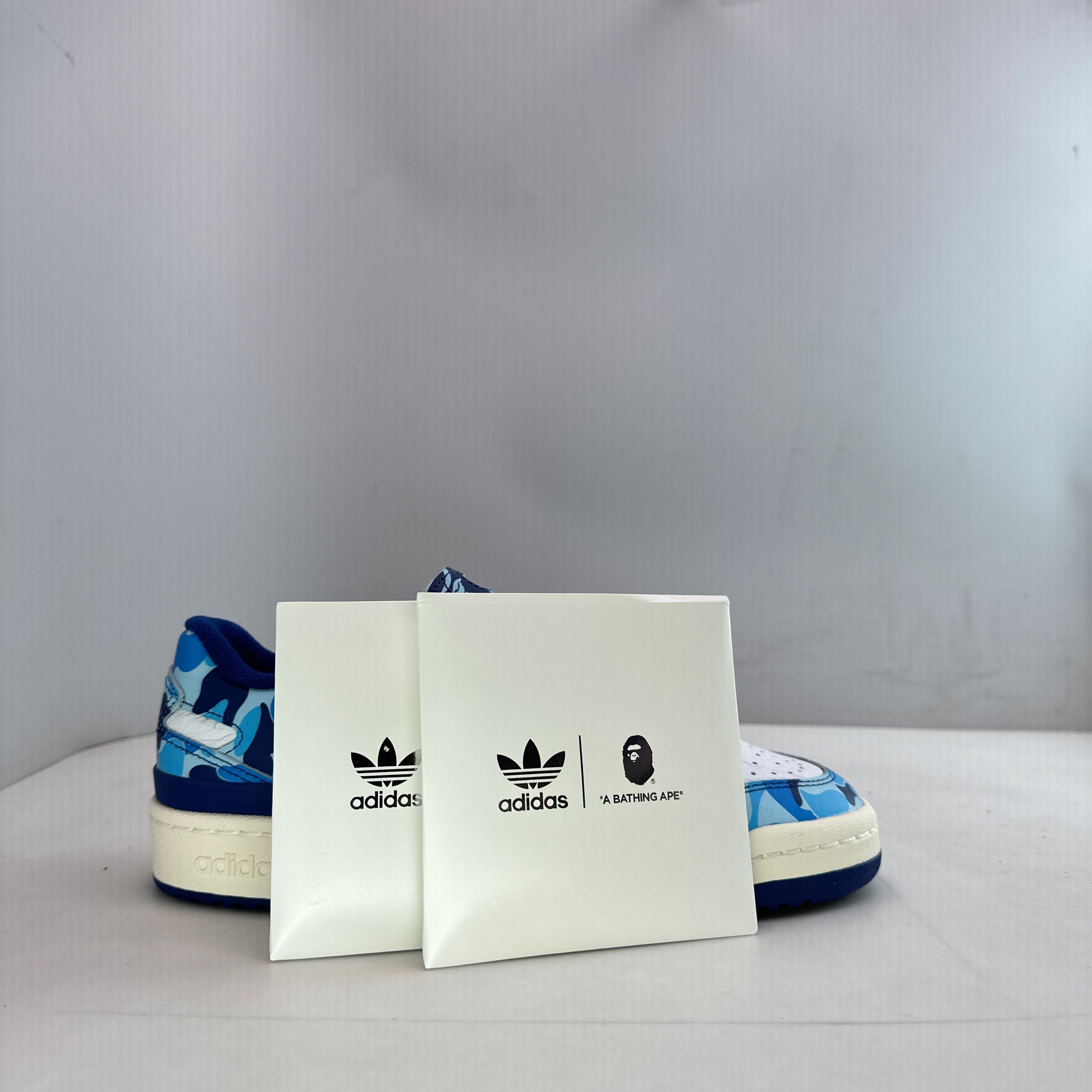 Adidas A BATHING APE x adidas Forum 84 Low Blue Camo Size 7 Size US 7 / EU 40 - 10 Thumbnail