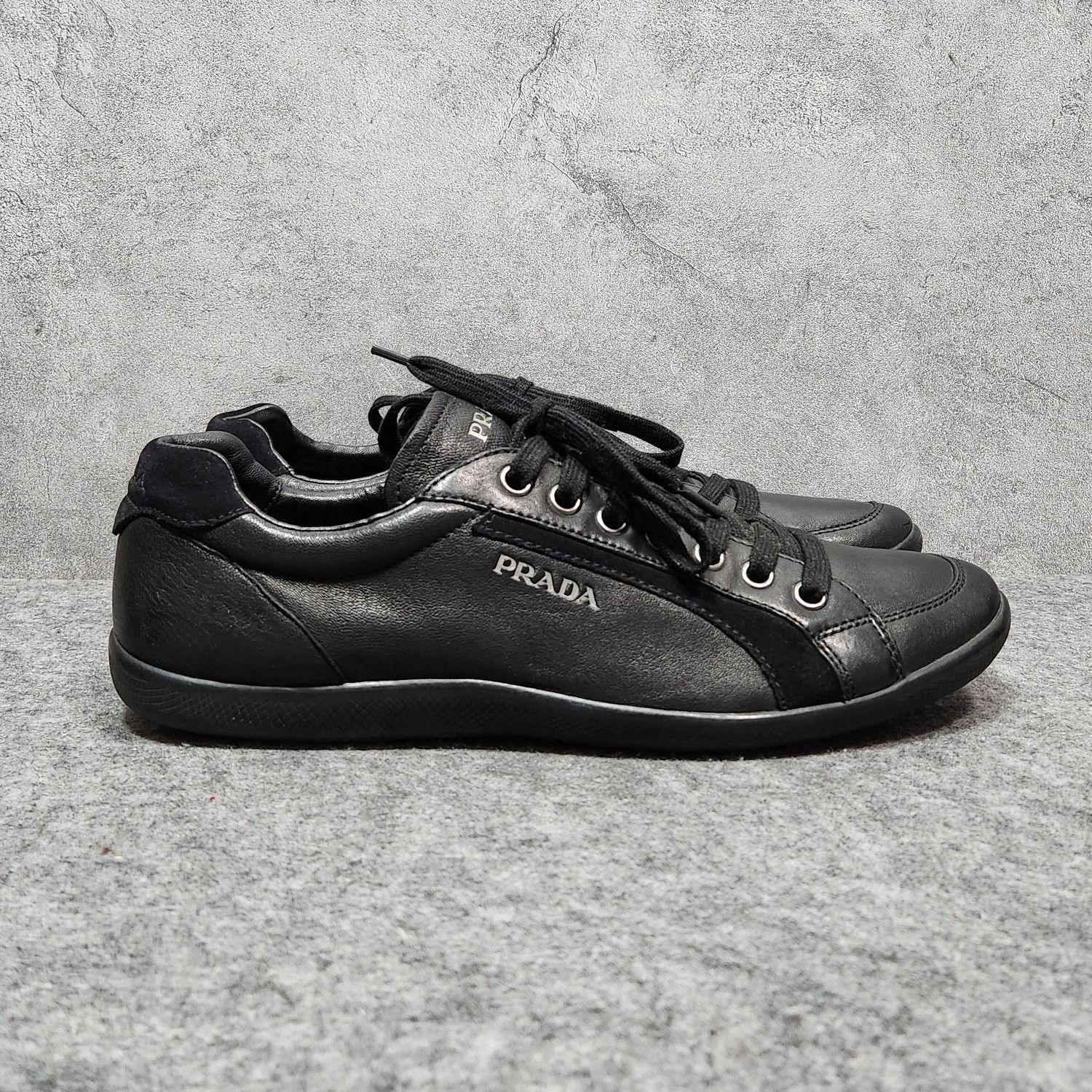 Prada Prada Leather Low-Top Sneakers US 11 Size US 11 / EU 44 - 7 Thumbnail