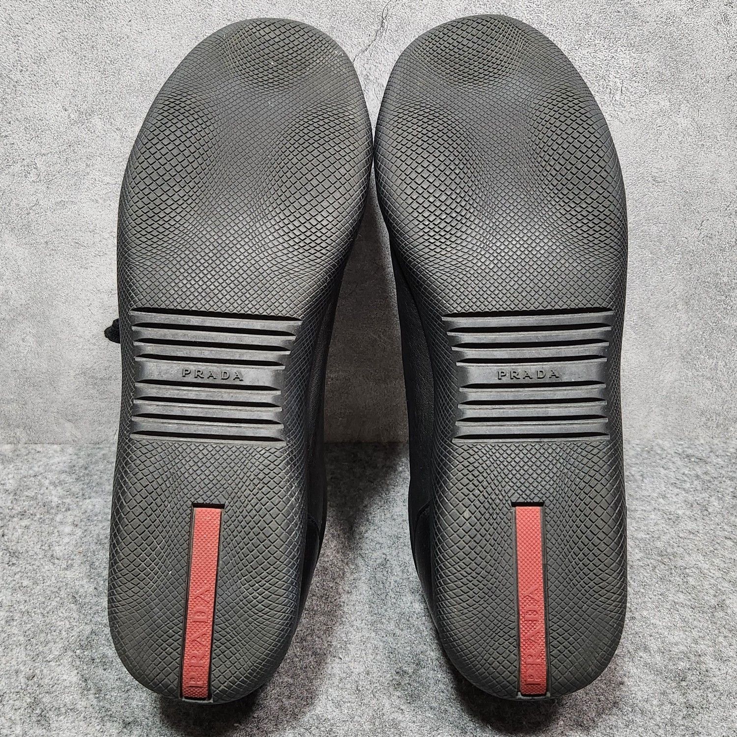 Prada Prada Leather Low-Top Sneakers US 11 Size US 11 / EU 44 - 4 Thumbnail