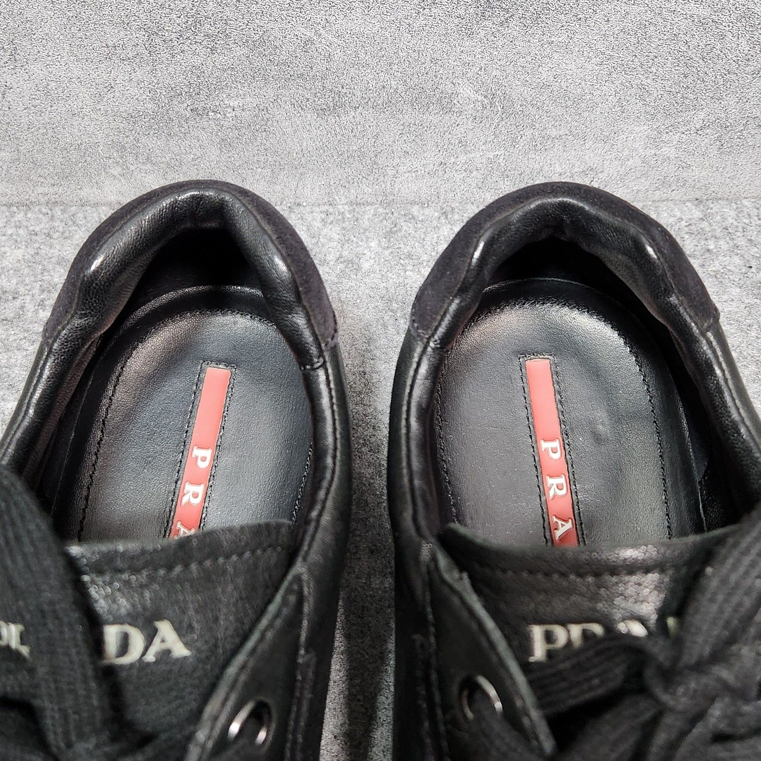 Prada Prada Leather Low-Top Sneakers US 11 Size US 11 / EU 44 - 10 Thumbnail