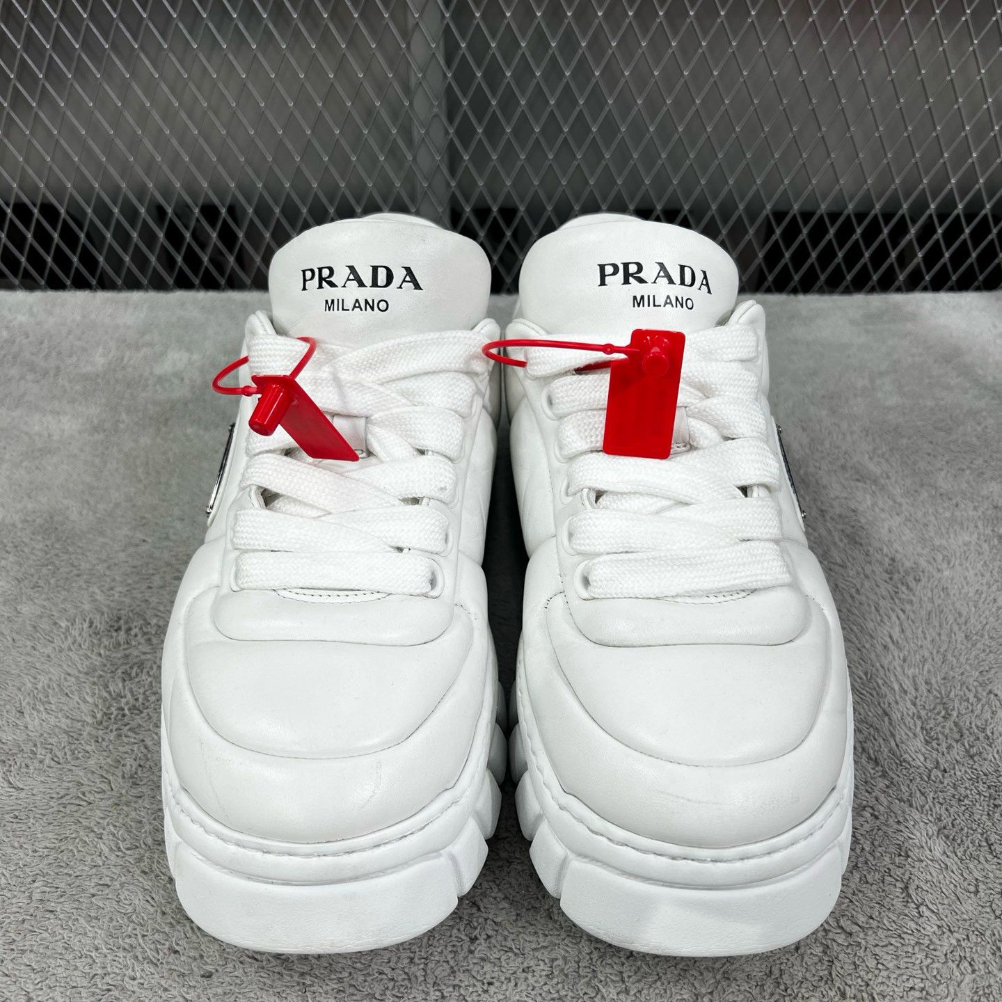 Prada Prada Leather Low-Top Sneakers US 8.5 Size US 8.5 / EU 41-42 - 2 Thumbnail