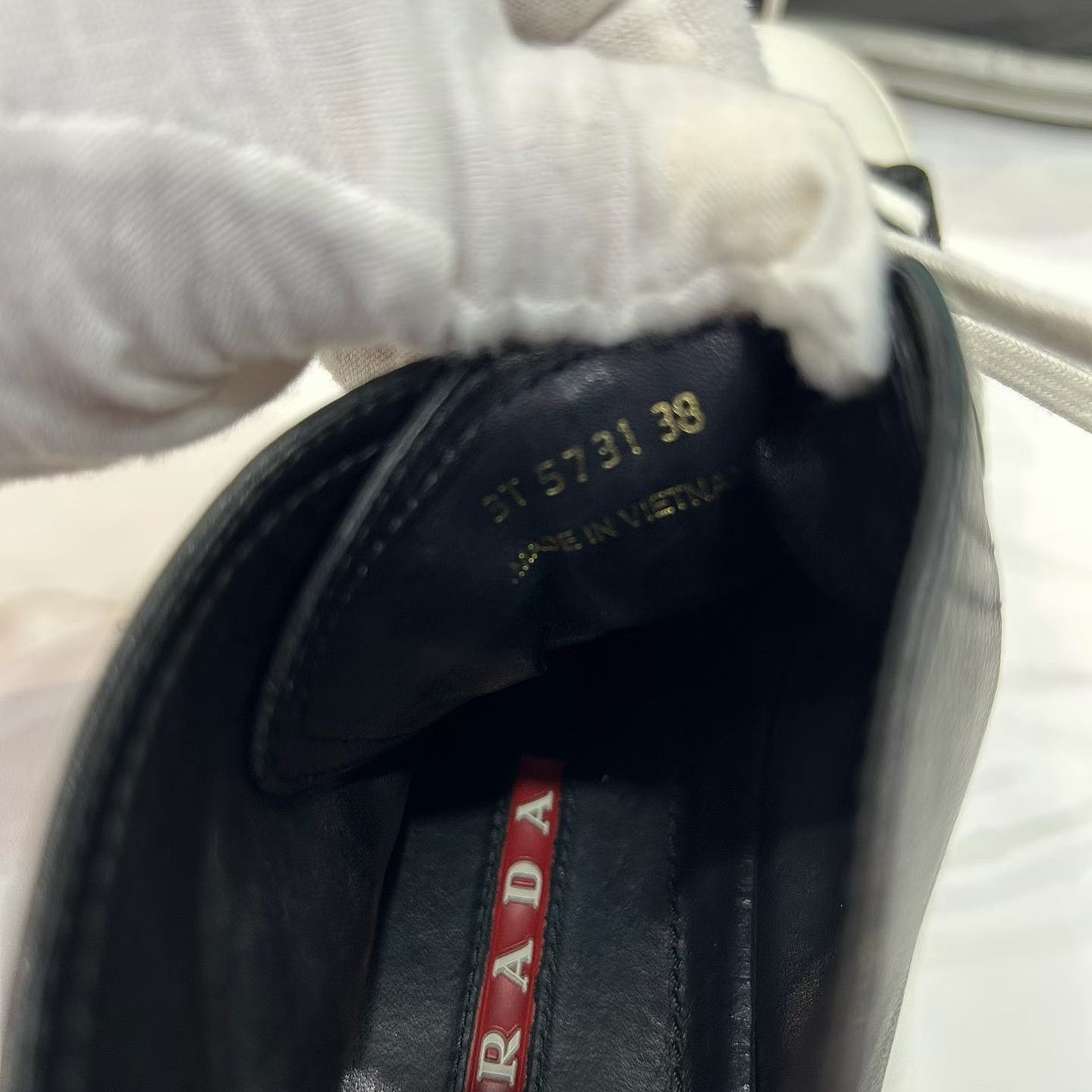 Prada Prada Leather High-Top Sneakers Size 38 Size US 8 / IT 38 - 5 Thumbnail