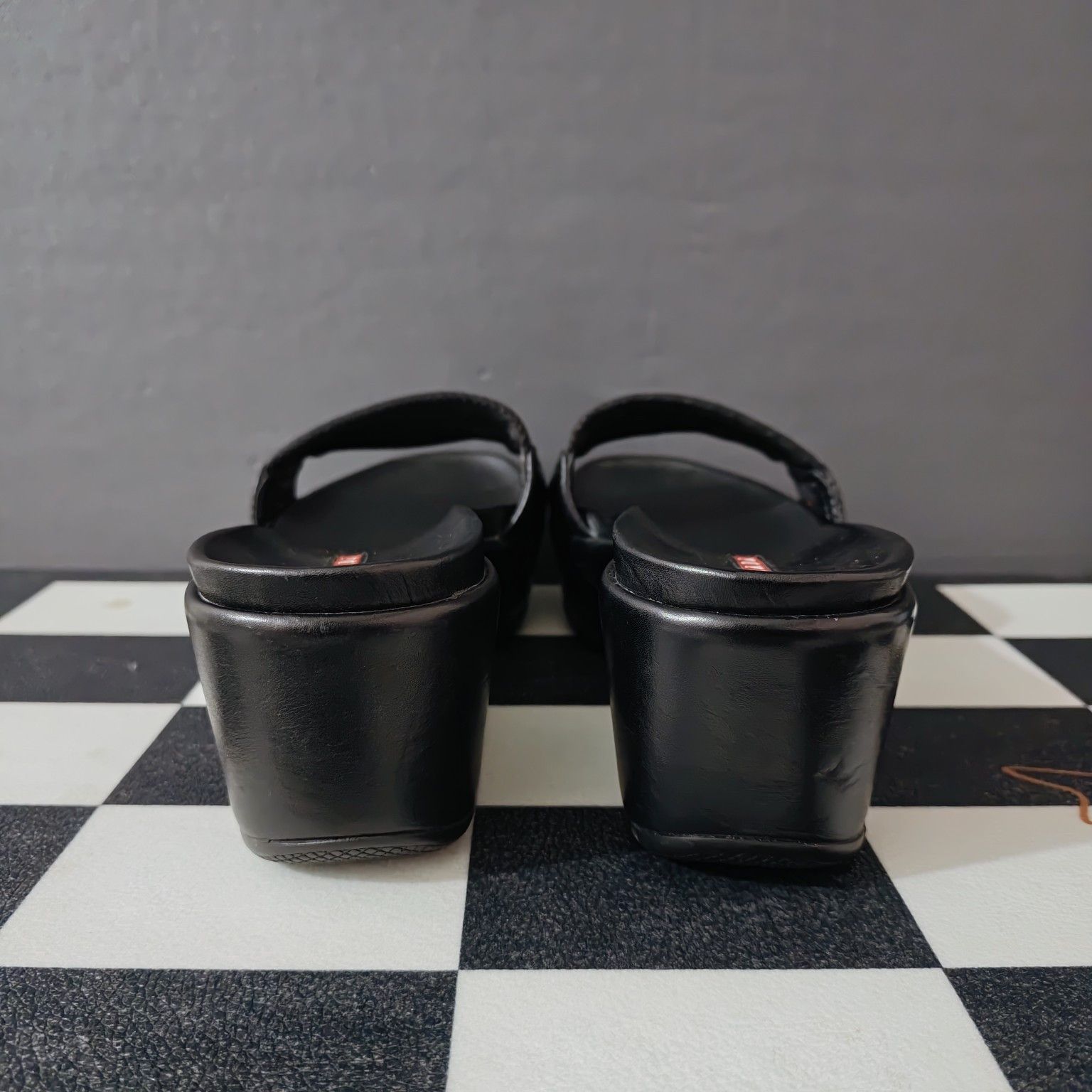 Prada Prada Black Platform Slide Sandals Size 37 Size US 7 / IT 37 - 3 Thumbnail