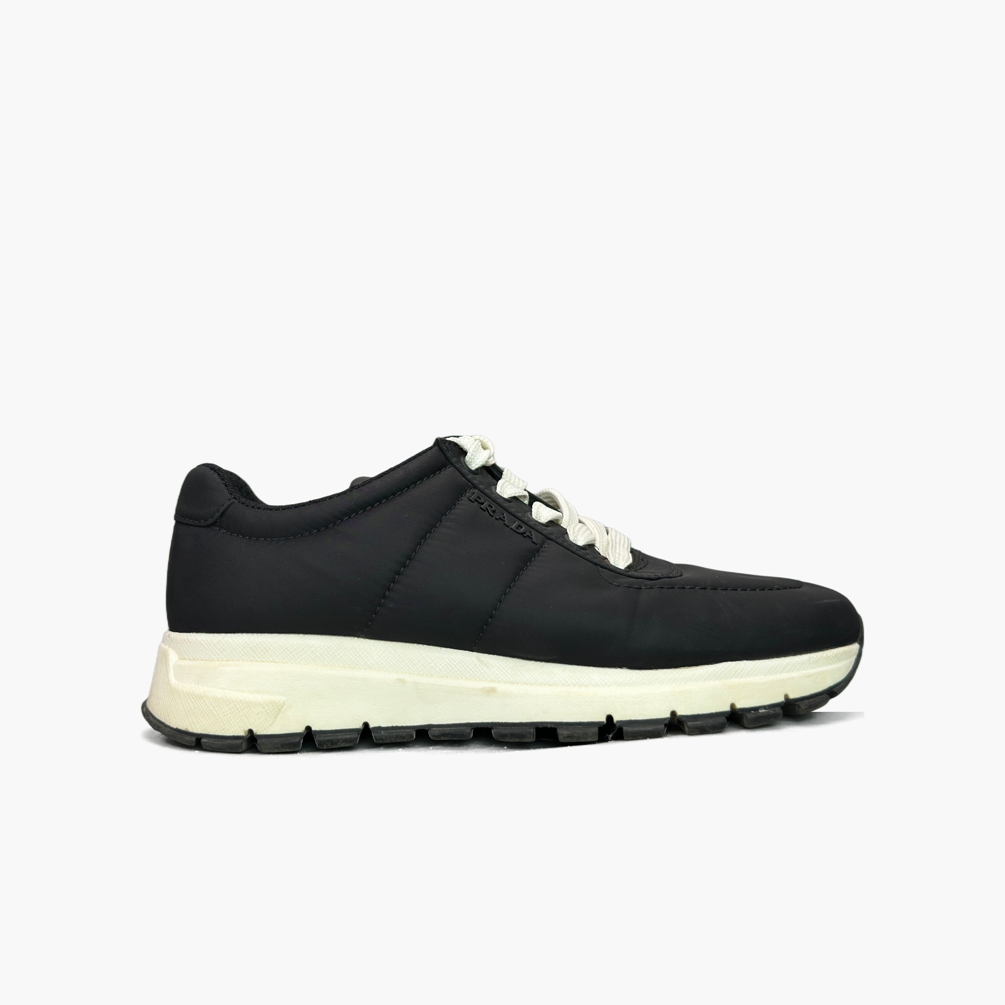 Prada Prada Black Low-Top Sneakers Size 36.5 Size US 6.5 / IT 36.5 - 4 Thumbnail