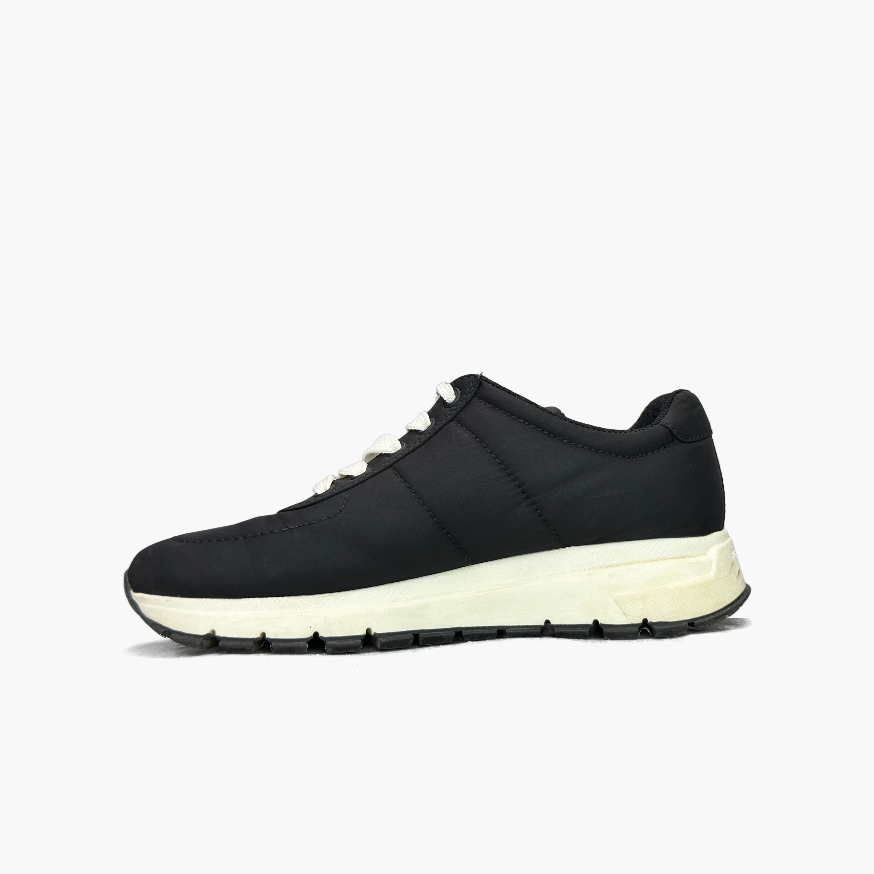 Prada Prada Black Low-Top Sneakers Size 36.5 Size US 6.5 / IT 36.5 - 3 Thumbnail