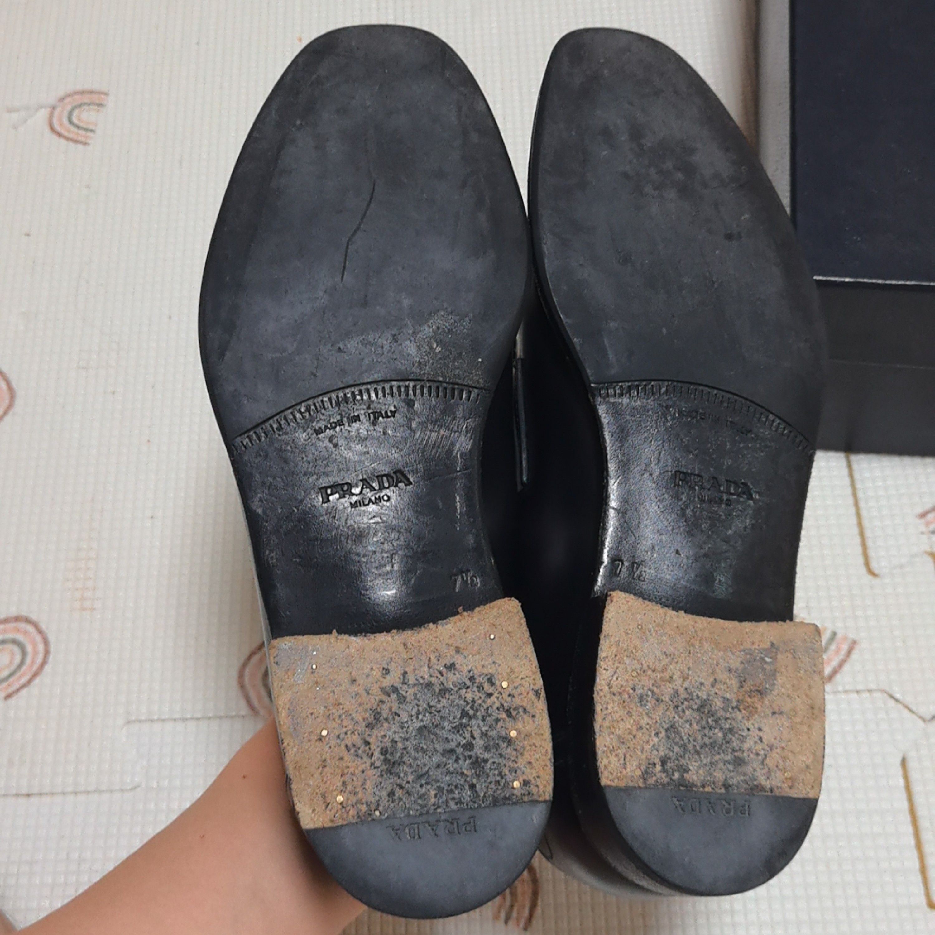 Prada Prada Metal Buckle Leather Loafers US 8.5 Size US 8 / EU 41 - 4 Thumbnail