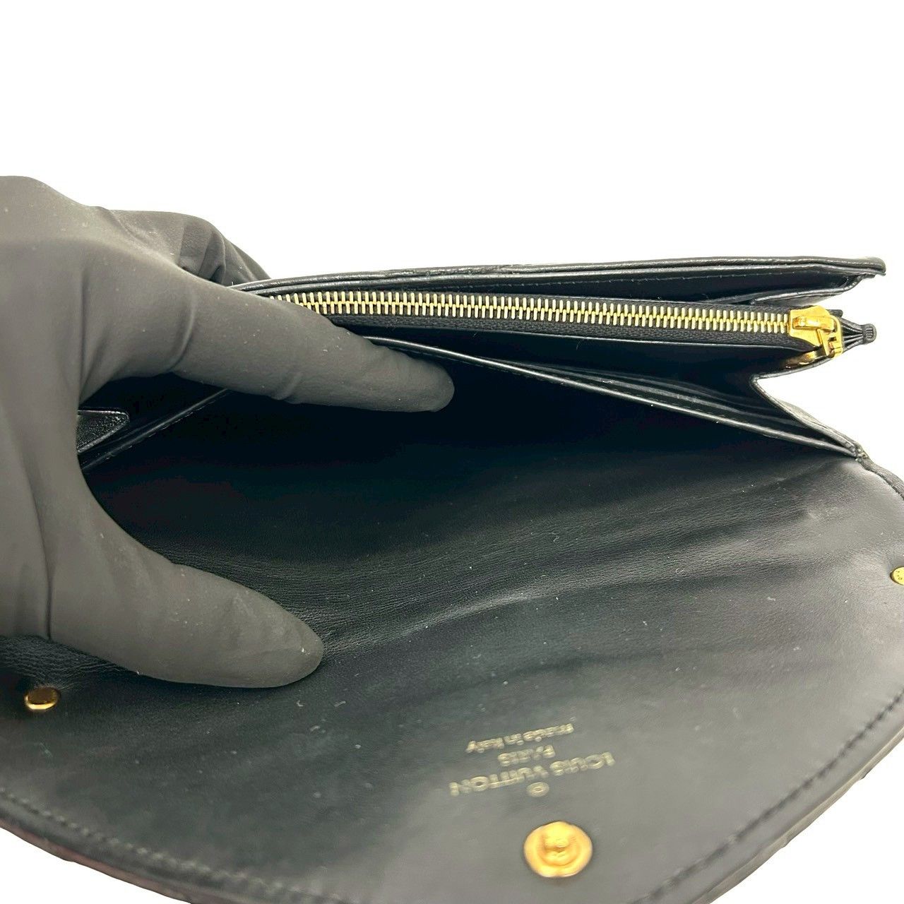 Louis Vuitton Louis Vuitton Louis Vuitton New Wave Leather Wallet Leather Long Wallet DUTY FREE for USA Size ONE SIZE - 10 Thumbnail