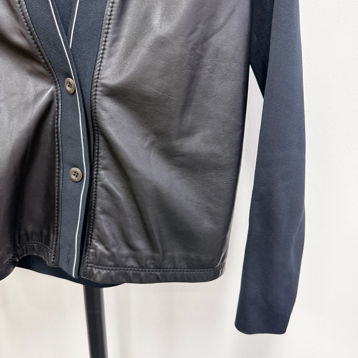 Prada Prada Leather Panel V-Neck Cardigan Size 36 Size XS / US 0-2 / IT 36-38 - 8 Thumbnail