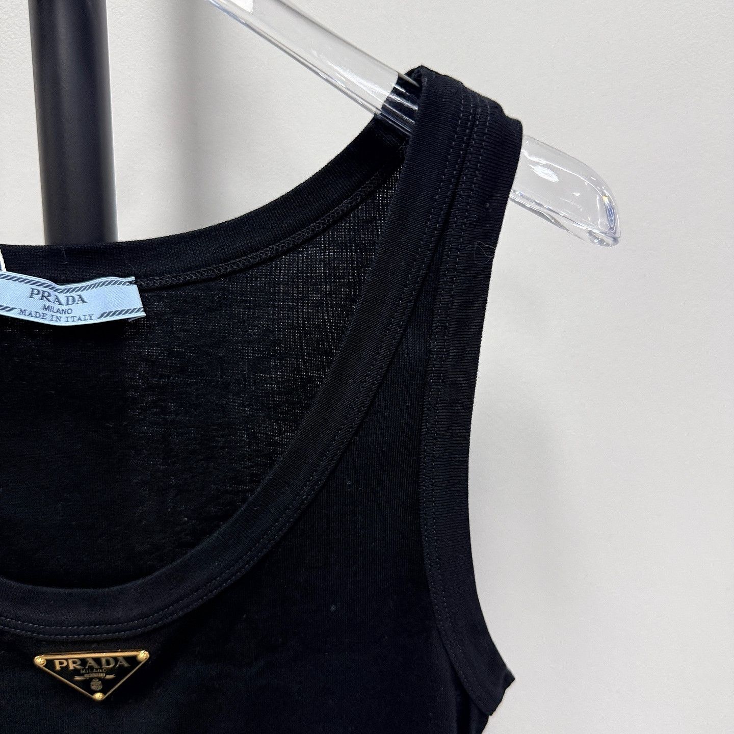 Prada Prada Enamel Logo Tank Top Size XXS Size US S / EU 44-46 / 1 - 6 Thumbnail