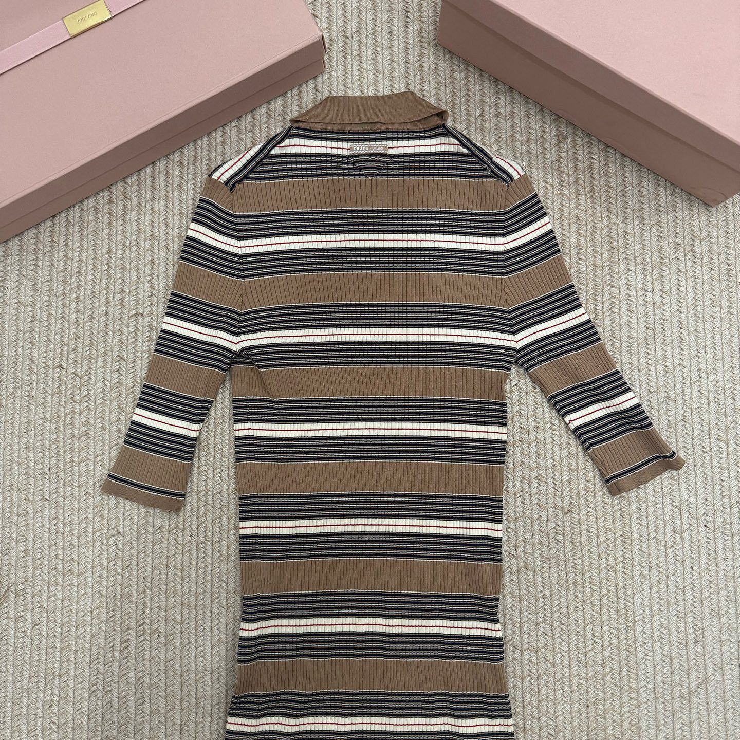Prada Prada Striped Knit Polo Shirt Size 44 Size M / US 6-8 / IT 42-44 - 2 Thumbnail